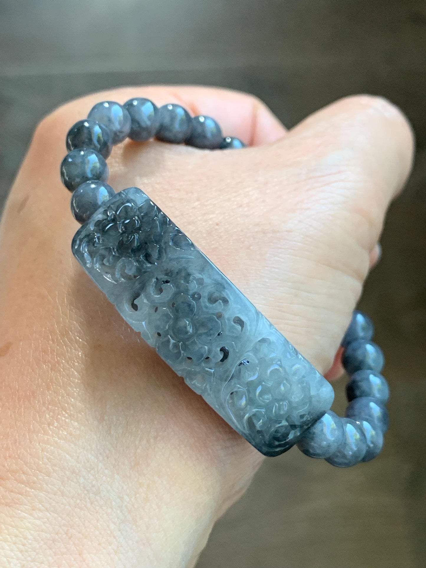 Natural Burmese Icy Translucent Wuji Jadeite Engraved Cuff &Wuji Jadeite Beads Beaded Bracelet 7” 27g 天然缅甸冰乌鸡翡翠仿古镂空雕手牌手串