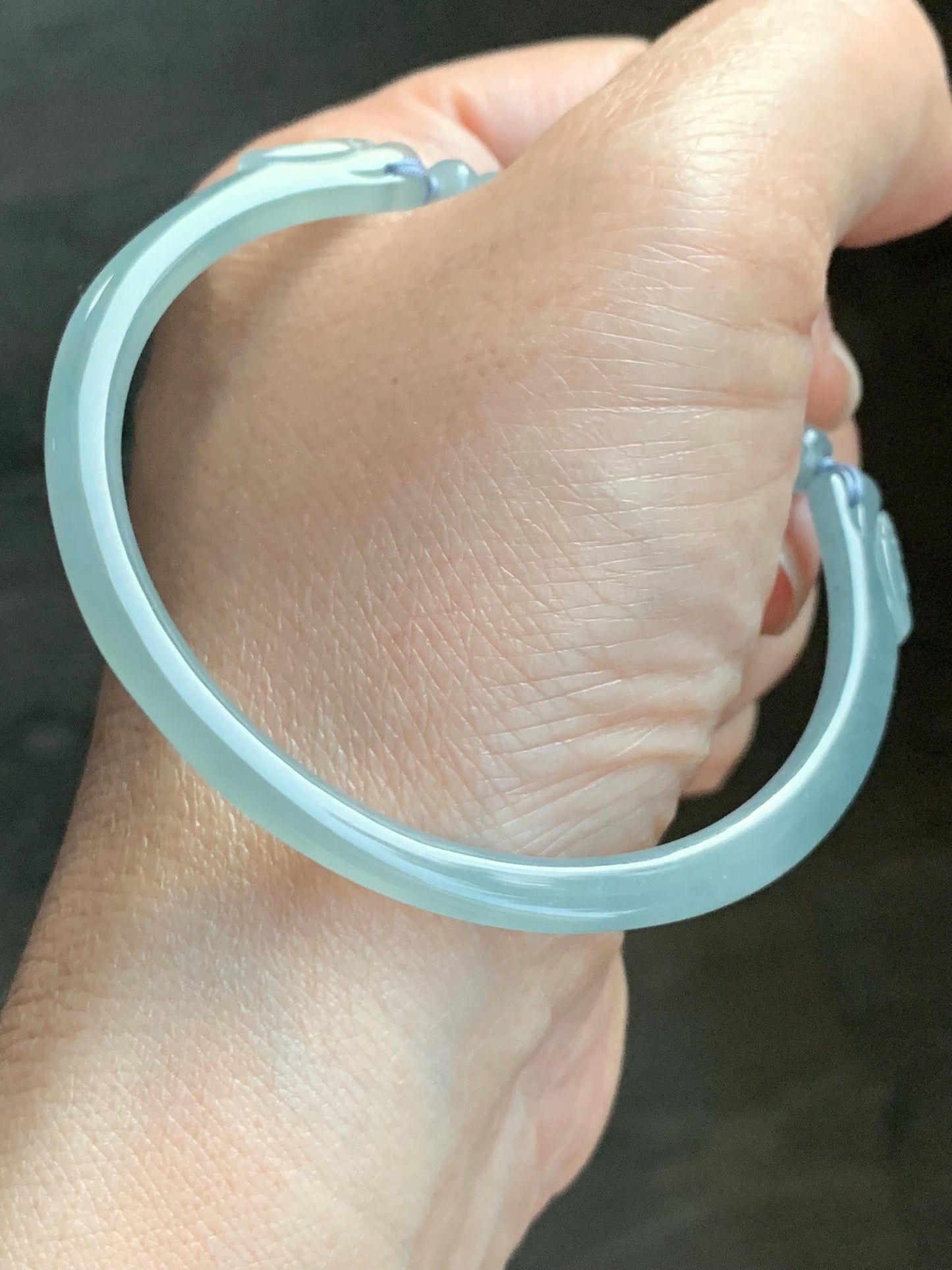 Natural Guatemalan Icy Highly Translucent Light Dusty Blue Jadeite Open Skinny Bangle Beaded Bracelet 56.7mm 7” 11g 天然冰危淡蓝翡翠开口镯手串 XTZ88