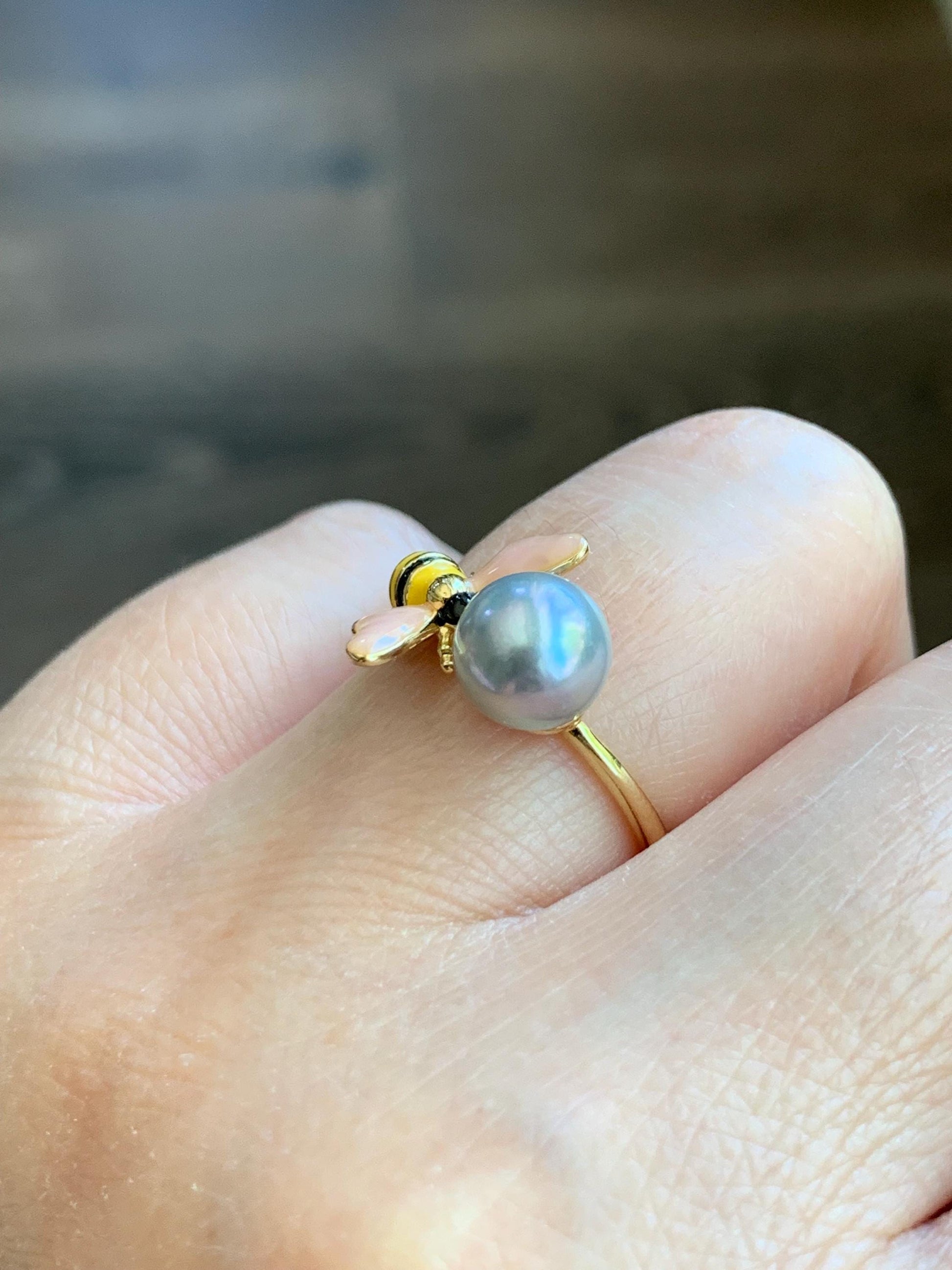 Natural Genuine Saltwater Silver Gray Pearl Round 925 Sterling Silver Ring Yellow Gold Overlay Adjustable 7.4mm 天然海水奶奶灰圆珍珠银托戒指 NNH512-4C
