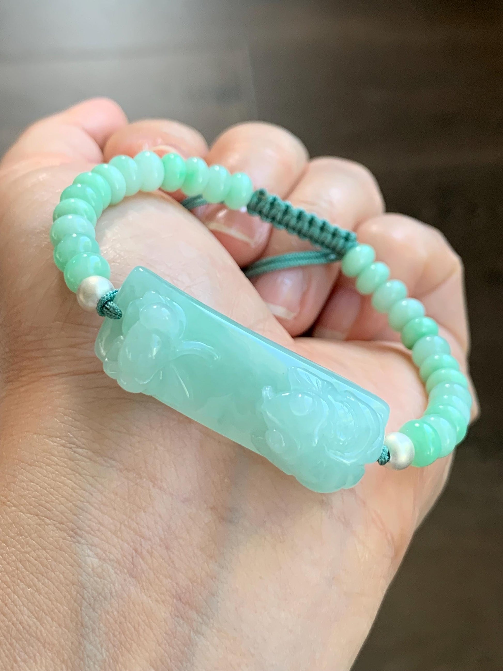 Natural Burmese Translucent Light Apple Green Jadeite Lotus Flower & Fish Cuff Jadeite Drum Beads Beaded Bracelet 6.75” 天然缅甸淡果绿翡翠荷花鱼手牌手串