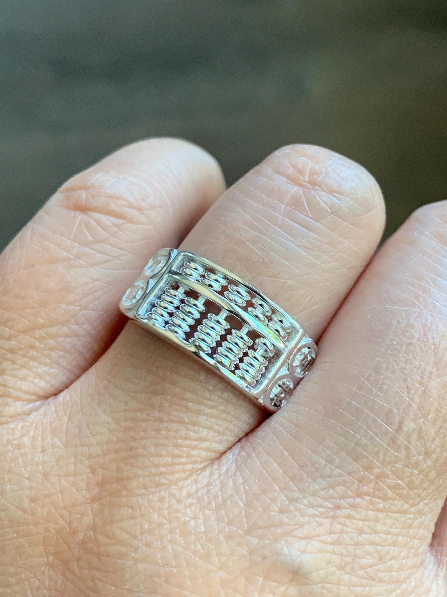 Solid 999 Sterling Silver Abacus Ring Size 8 Adjustable 6 grams 999足银如意算盘戒指