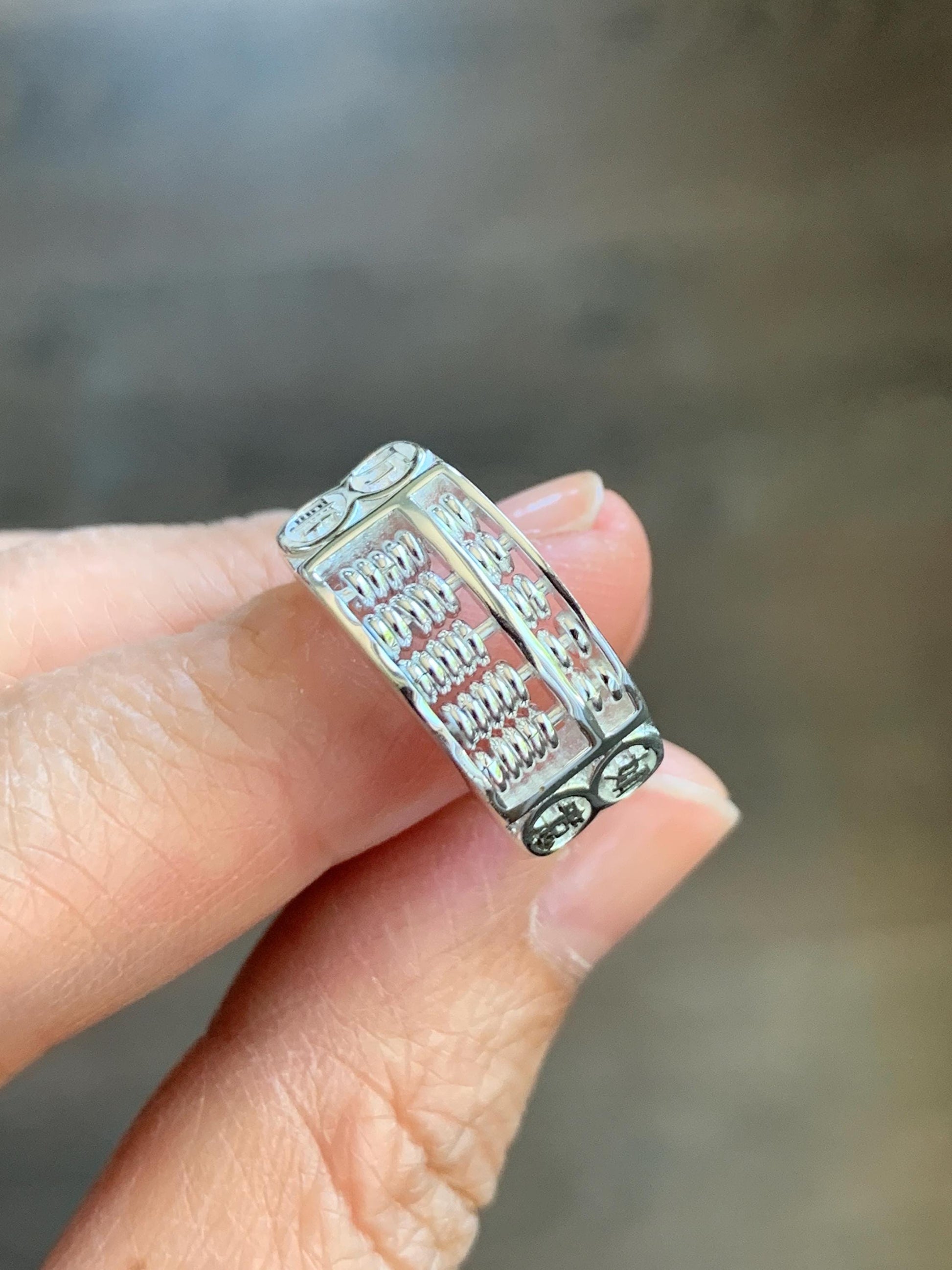 Solid 999 Sterling Silver Abacus Ring Size 8 Adjustable 6 grams 999足银如意算盘戒指