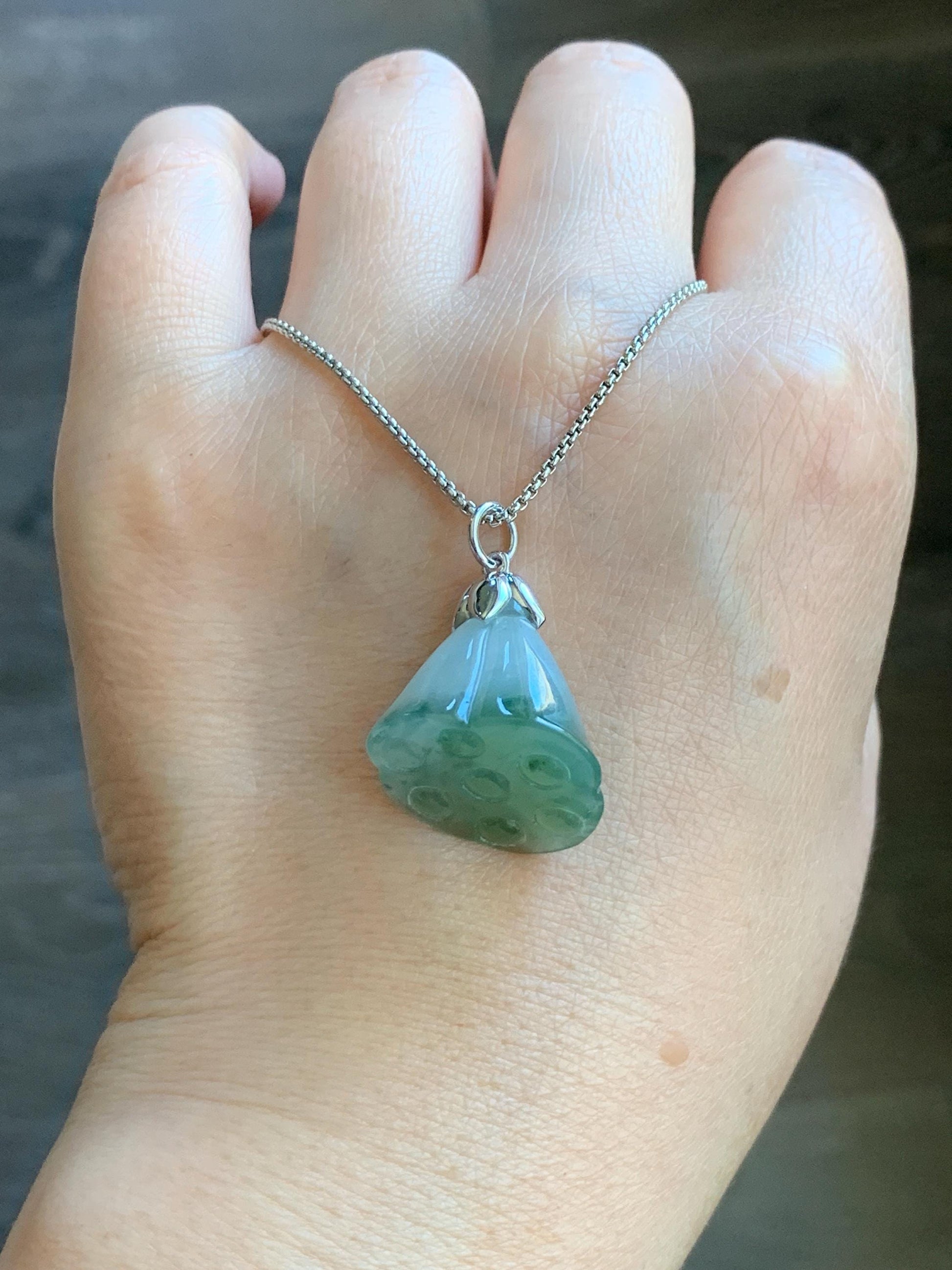 Certified Natural Burmese Icy Translucent Gelatinous Light Green Marbled Jadeite Lotus Pod Pendant 18K White Gold 天然缅甸冰胶晴底飘花翡翠莲蓬镶嵌吊坠 8615