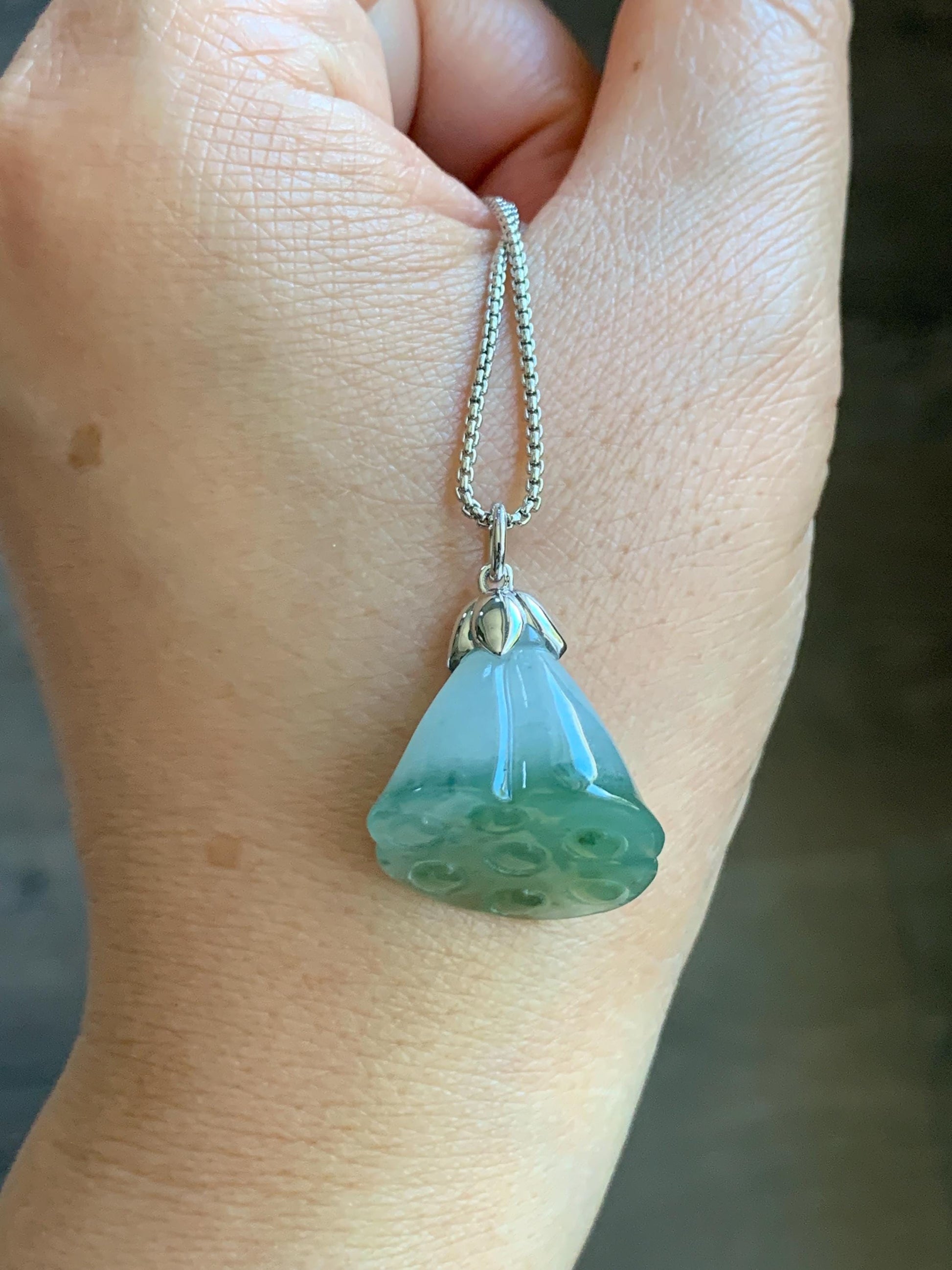 Certified Natural Burmese Icy Translucent Gelatinous Light Green Marbled Jadeite Lotus Pod Pendant 18K White Gold 天然缅甸冰胶晴底飘花翡翠莲蓬镶嵌吊坠 8615