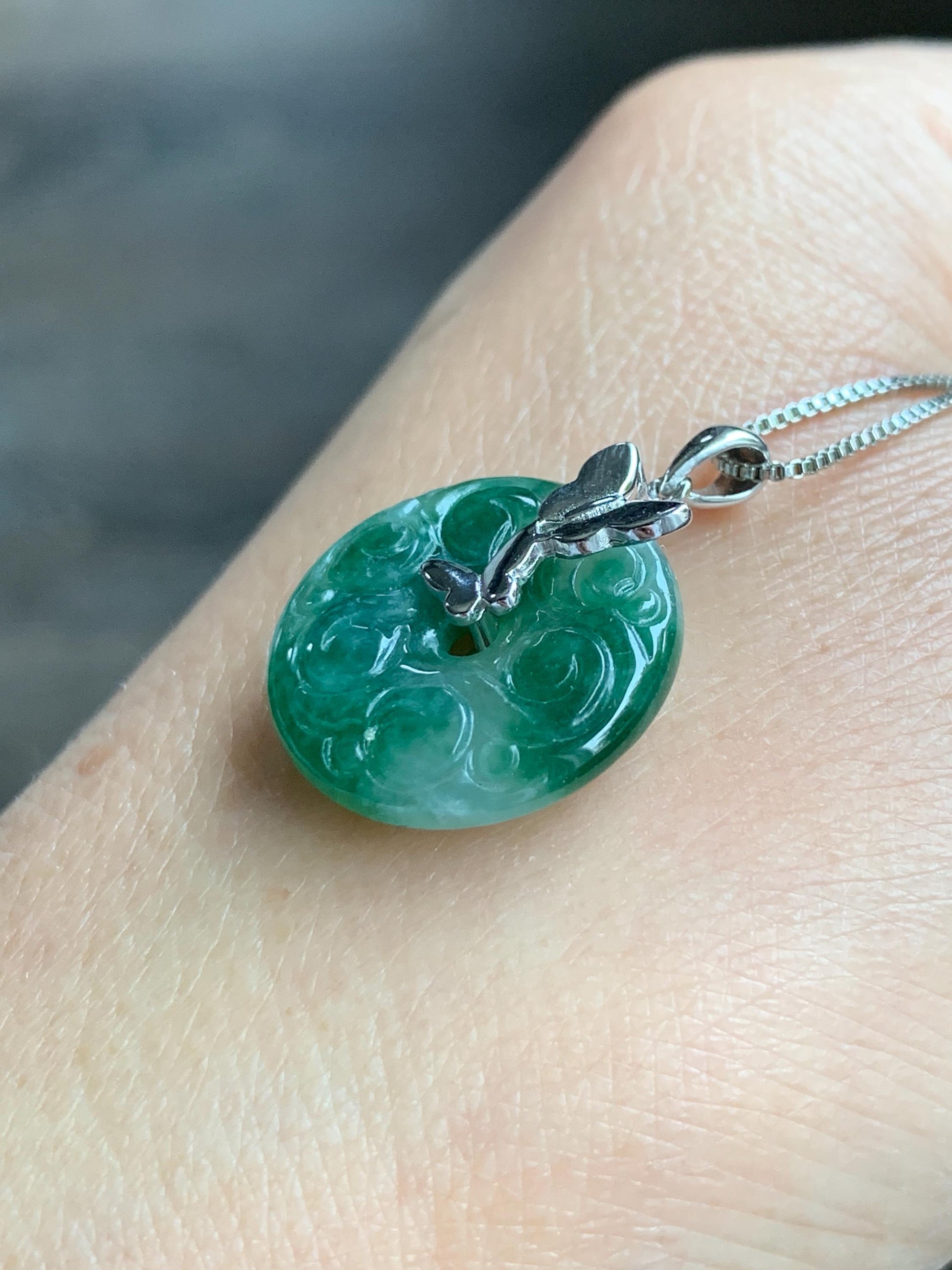 Certified Natural Burmese Icy Green Marbled Jadeite Engraved Ping An Kou Donut Ring Pendant Sterling Silver 天然缅甸冰飘绿花翡翠仿古雕平安扣吊坠 6931