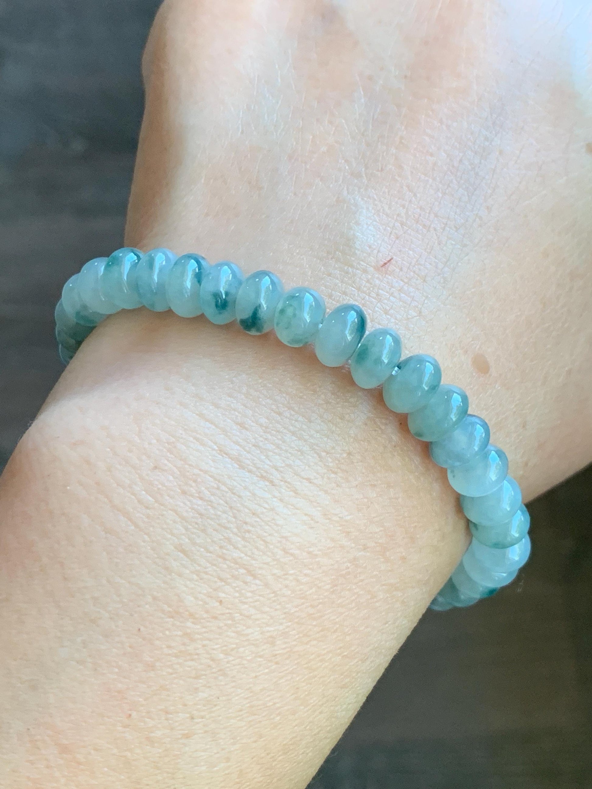 Natural Burmese Icy Highly Translucent Light Green Teal Blue Marbled Jadeite Drum Beads Beaded Bracelet 7” 19g 天然缅甸冰胶晴色飘花翡翠鼓珠手串 GPH717
