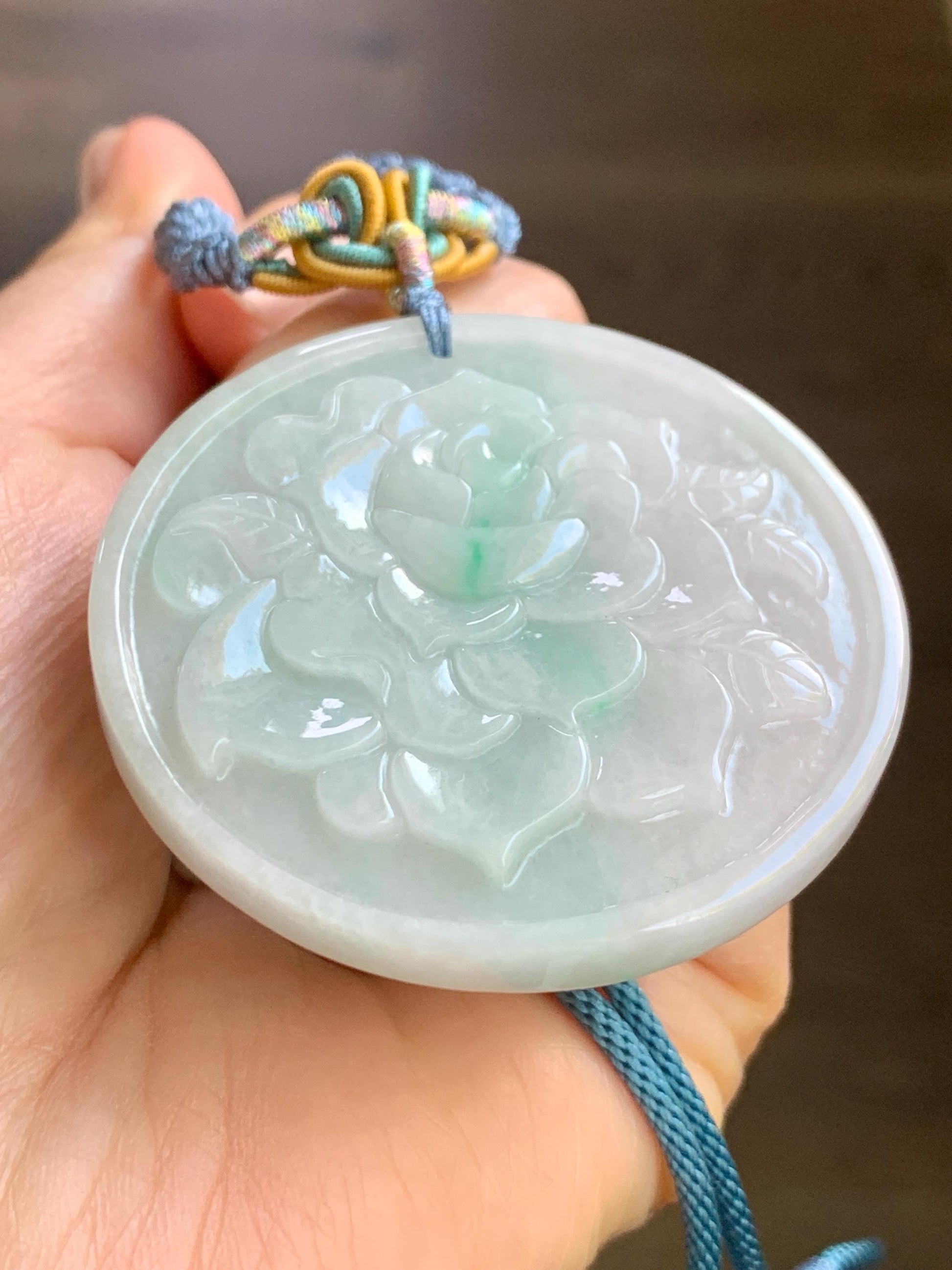Natural Burmese Grade A Translucent Light Green & Green Marbled Jadeite Rose Flower Pendant Rope Necklace 26” 40g 天然缅甸糯冰晴飘花翡翠玫瑰花吊坠