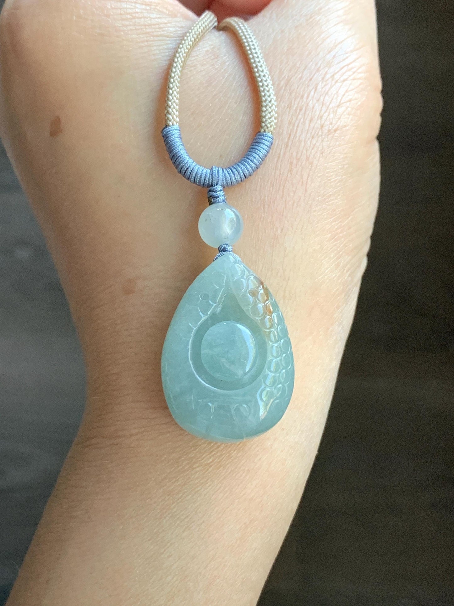 Natural Burmese Grade A Icy Translucent Light Sky Blue Jadeite Teardrop Abalone Pendant Rope Necklace Adjustable 25" 15g 天然缅甸冰胶淡天空蓝翡翠鲍鱼吊坠