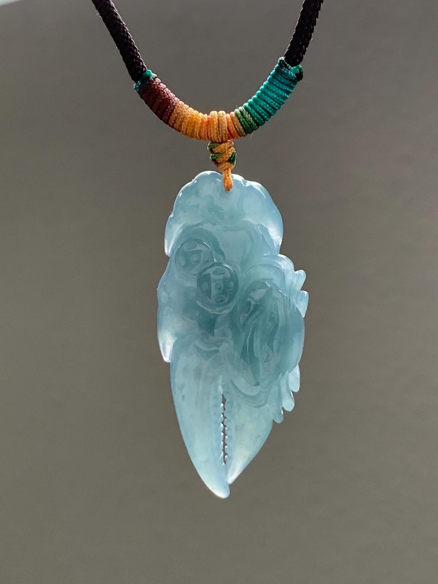 Certified Natural Guatemalan Icy Translucent Dusty Dark Teal Blue Jadeite Carved Money Crab Claw Pendant Rope Necklace 天然冰危蓝翡翠精雕蟹钳吊坠 6938