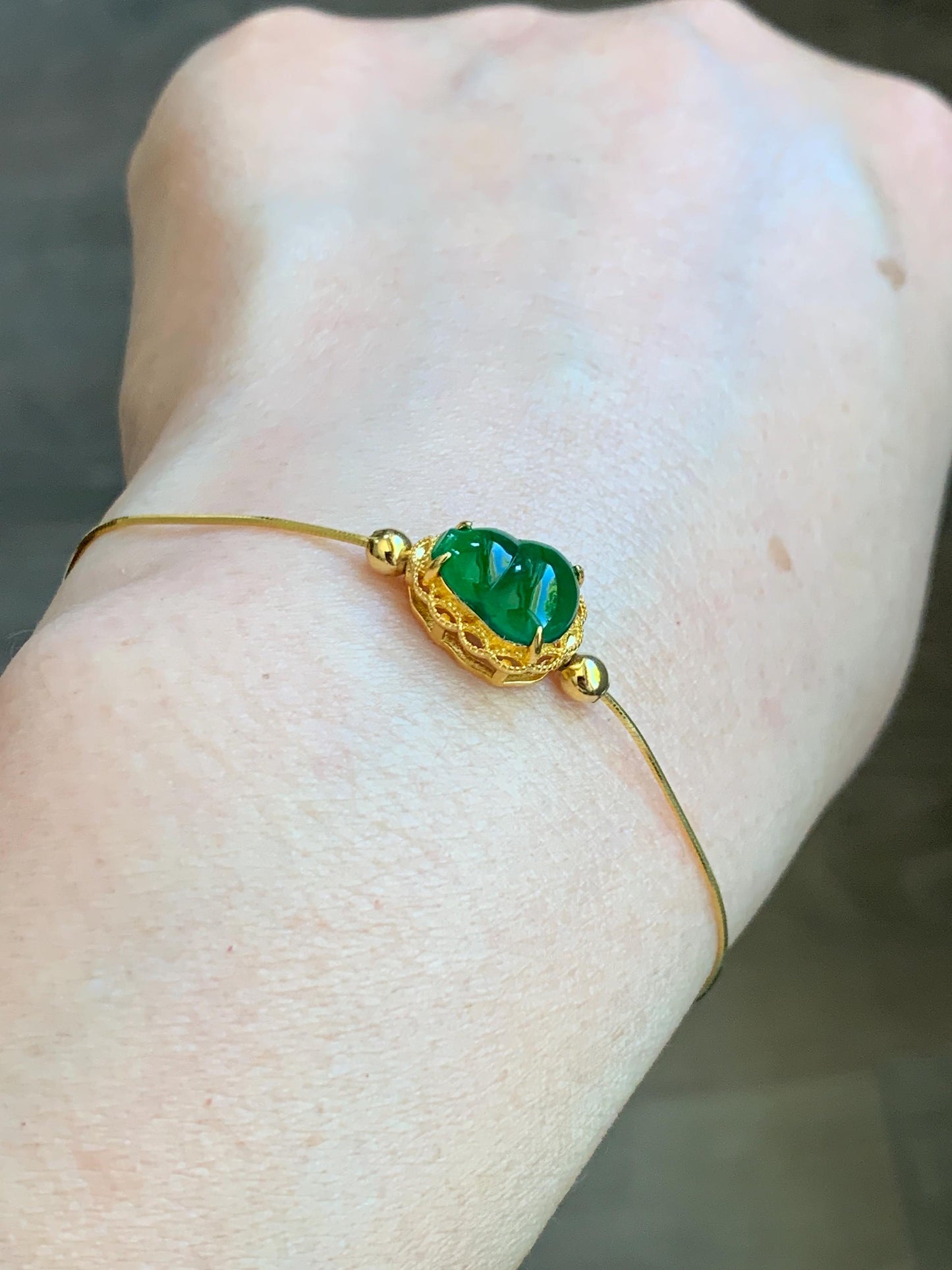 Natural Guatemalan Icy Highly Translucent Vibrant Green Gourd Hulu Jadeite Charm Chain Bracelet Sterling Silver YG Finish 7" 天然冰危绿翡翠葫芦潘多拉银手链