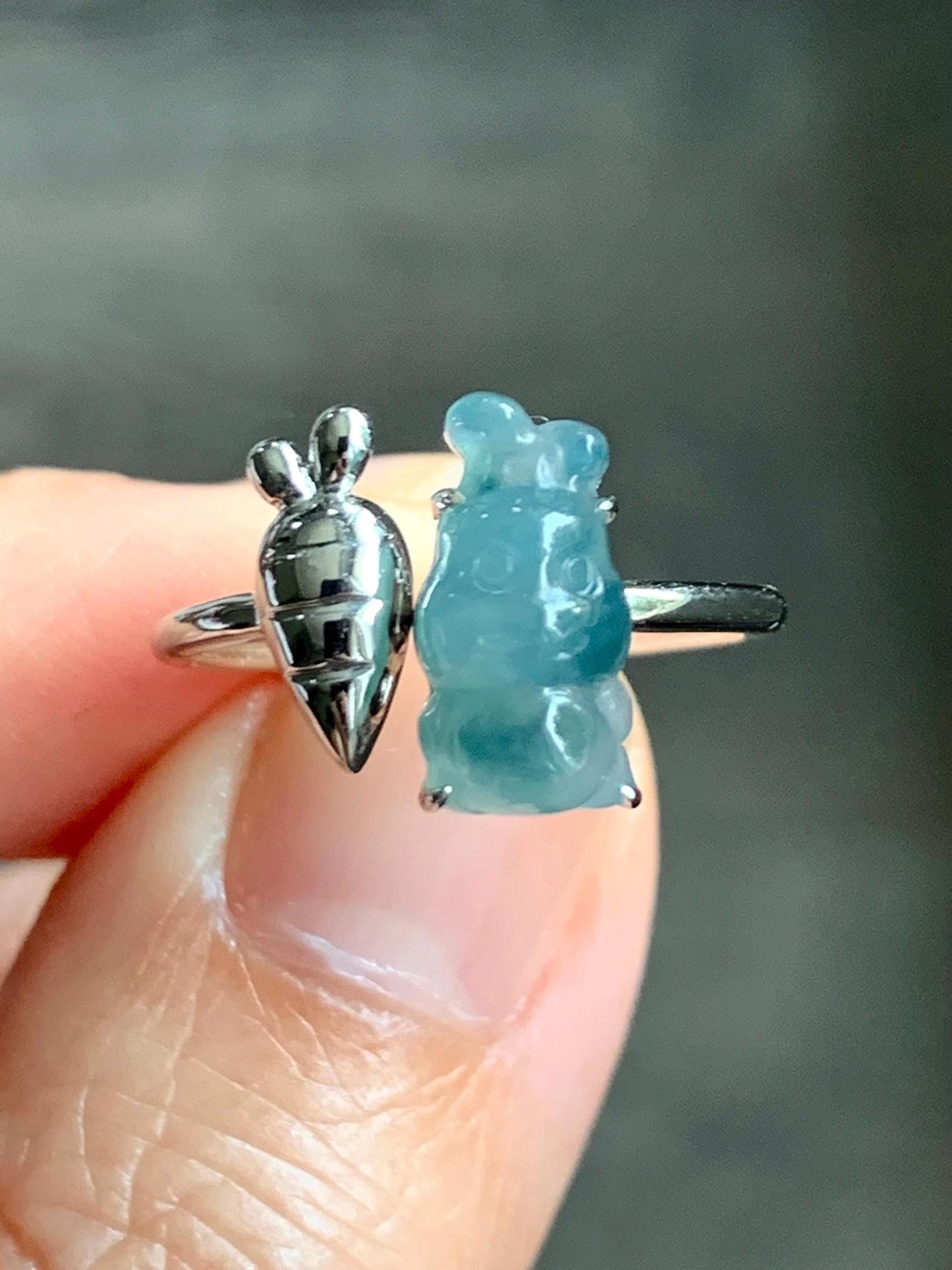 Certified Natural Burmese Icy Translucent Light Blue Teal Blue Marbled Jadeite Rabbit Carrot Ring 18K White Gold Sz 6.75 天然缅甸冰胶飘蓝花翡翠小兔萝卜镶嵌戒指