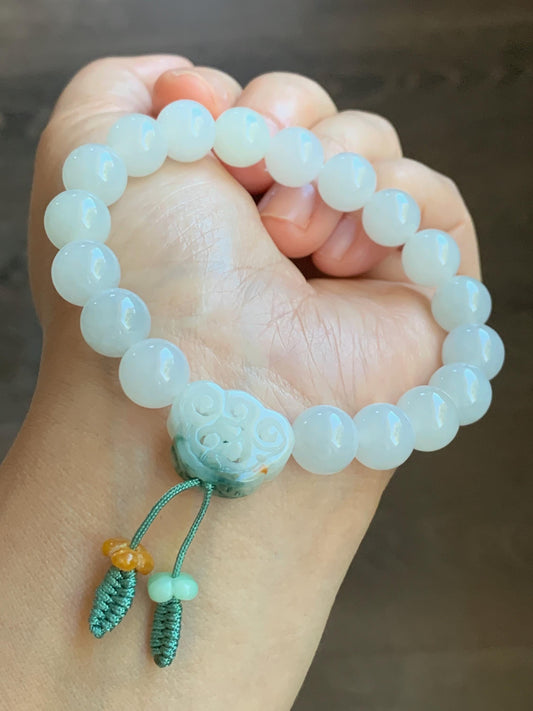 Natural Burmese Icy Translucent Gelatinous White Jadeite & Engraved Jadeite Ruyi Beaded Bracelet 10mm 7.25” 35g 天然缅甸白冰胶翡翠飘绿花镂空雕如意珠手串 DMB912