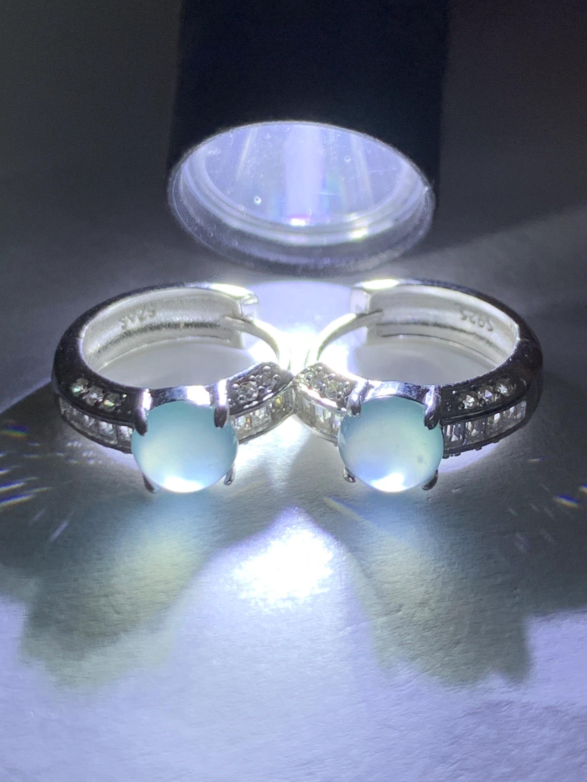 Natural Guatemalan Icy Highly Translucent Light Blue Jadeite Hoop Huggie Earrings S925 Sterling Silver 天然冰危起光晴蓝翡翠银镶耳包