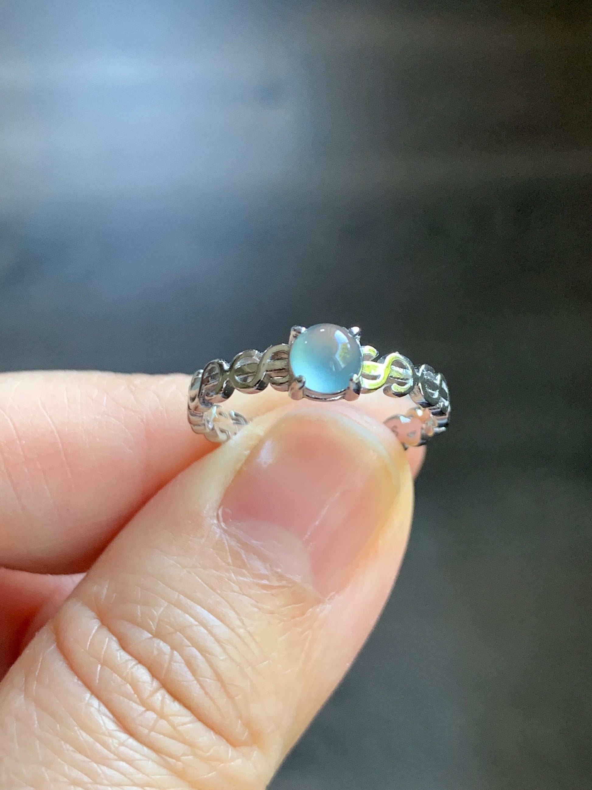 Natural Guatemalan Icy Translucent Gelatinous Light Blue Jadeite Solitaire Open Band Ring Sterling Silver size 6.5 Adjustable 天然冰危淡蓝翡翠开口银镶戒指