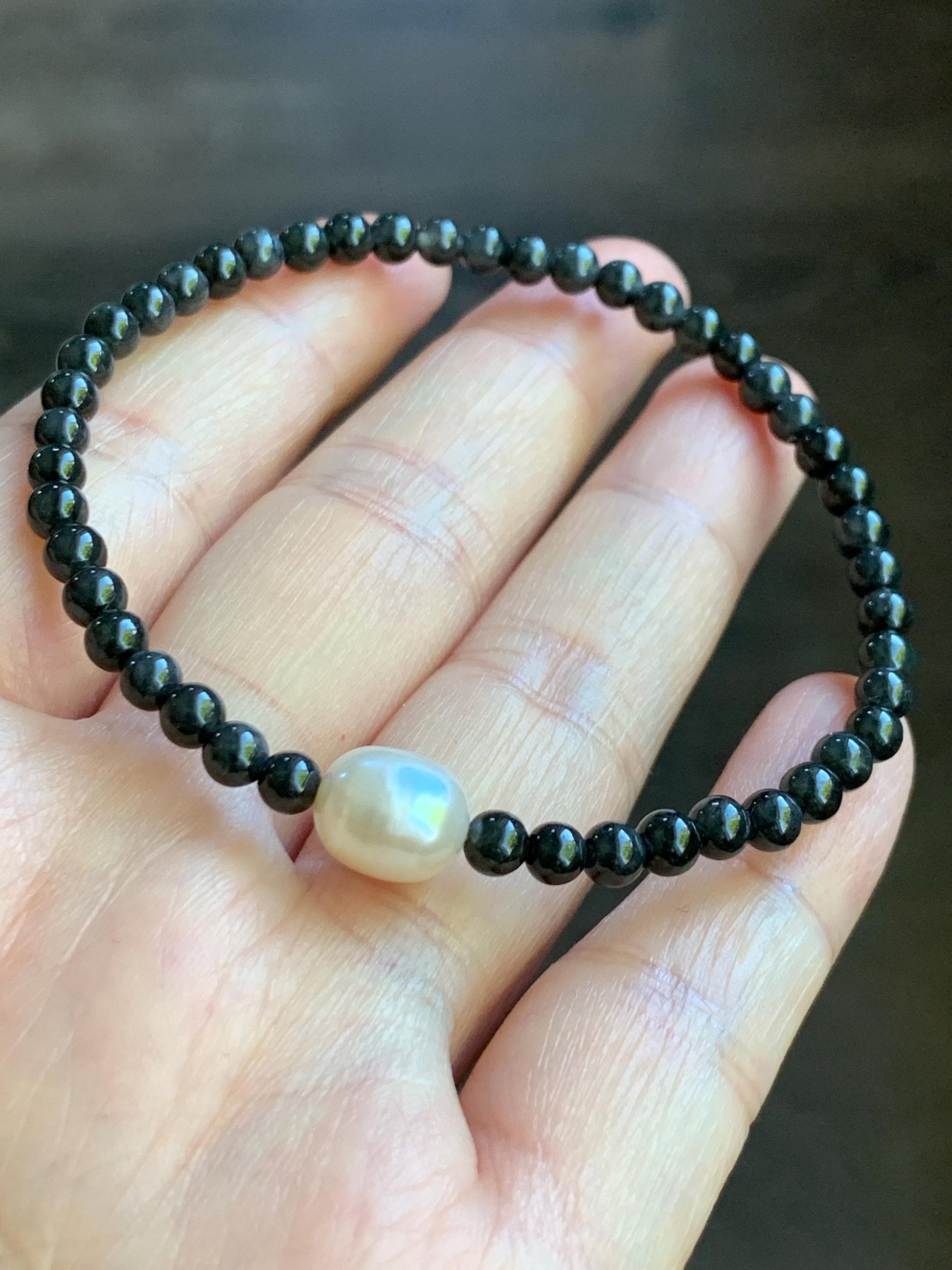 Petite Natural Burmese Icy Translucent Dark Wuji Jadeite Natural Freshwater Pearl Beaded Bracelet 4mm 7" 5g 天然缅甸冰黑乌鸡翡翠小珠淡水无核珍珠手链