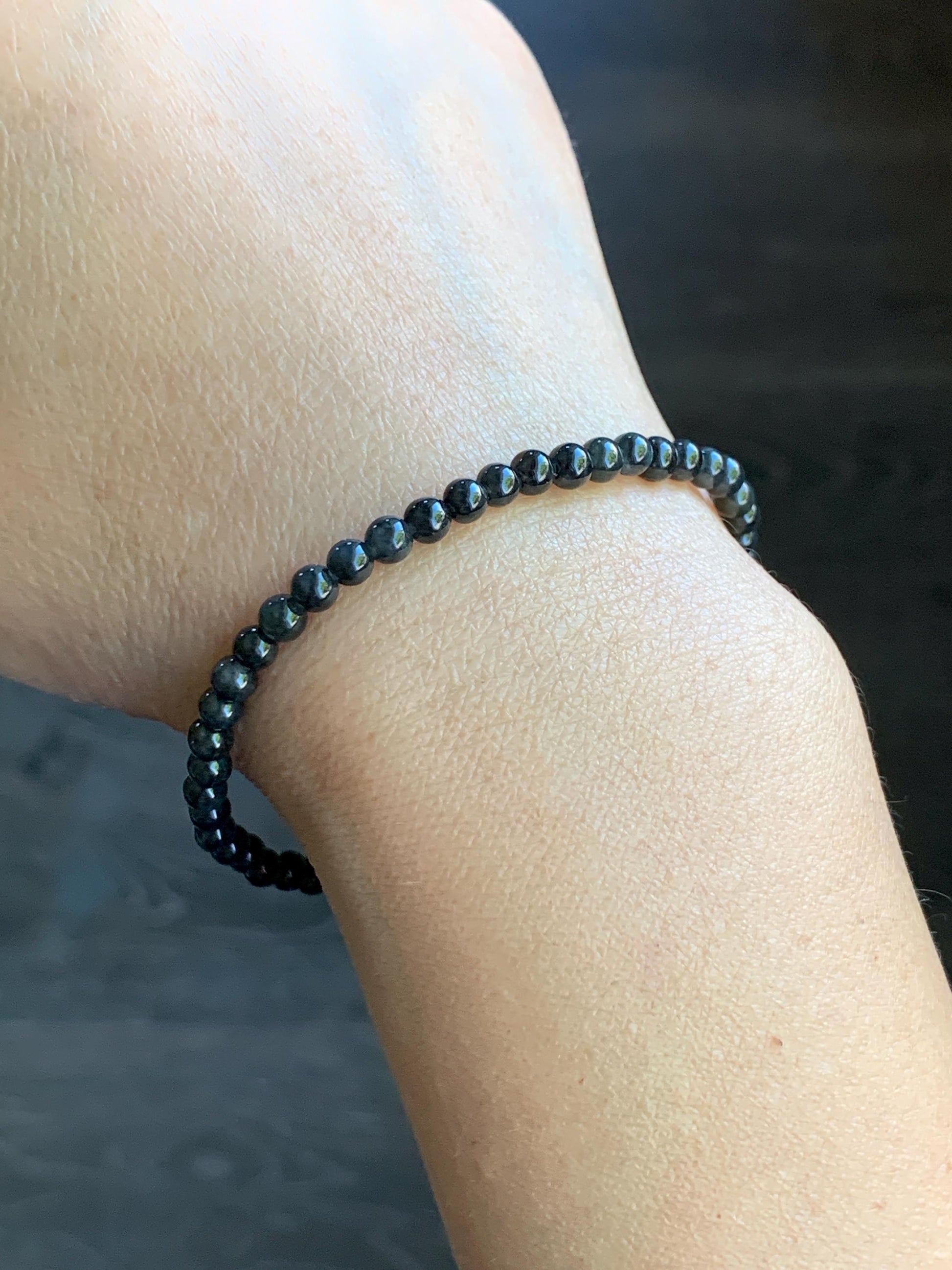 Petite Natural Burmese Icy Translucent Dark Wuji Jadeite Natural Freshwater Pearl Beaded Bracelet 4mm 7" 5g 天然缅甸冰黑乌鸡翡翠小珠淡水无核珍珠手链