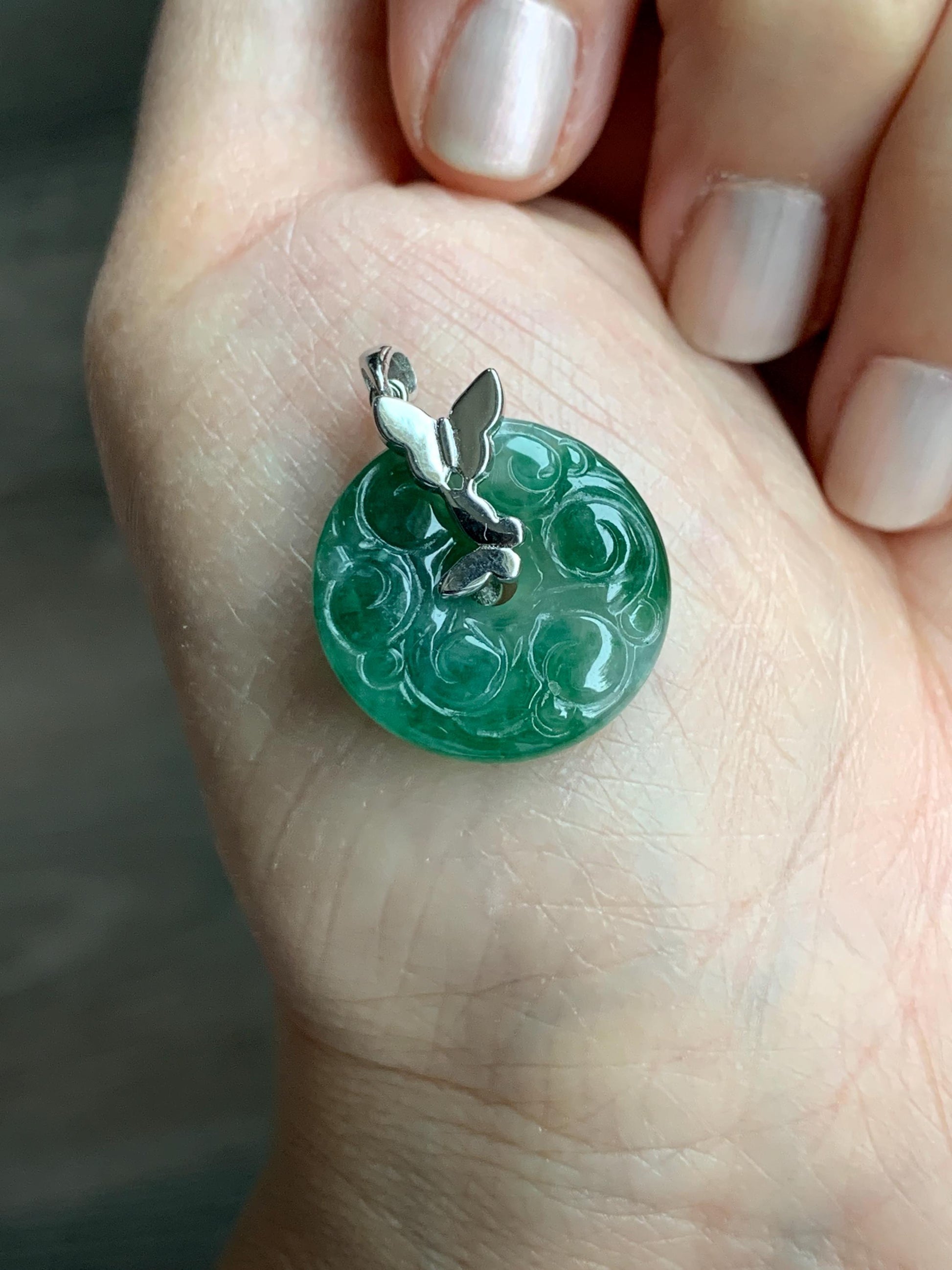 Certified Natural Burmese Icy Green Marbled Jadeite Engraved Ping An Kou Donut Ring Pendant Sterling Silver 天然缅甸冰飘绿花翡翠仿古雕平安扣吊坠 6931