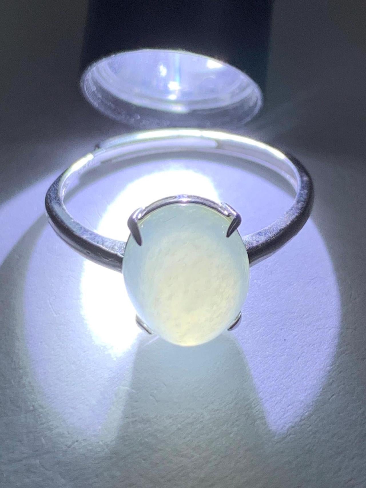 Natural Burmese Icy Translucent Gelatinous Large Light Beige Jadeite Solitaire Ring Sterling Silver Adjustable 天然缅甸冰胶淡雪梨黄翡翠蛋面银镶戒指 MDJ70B