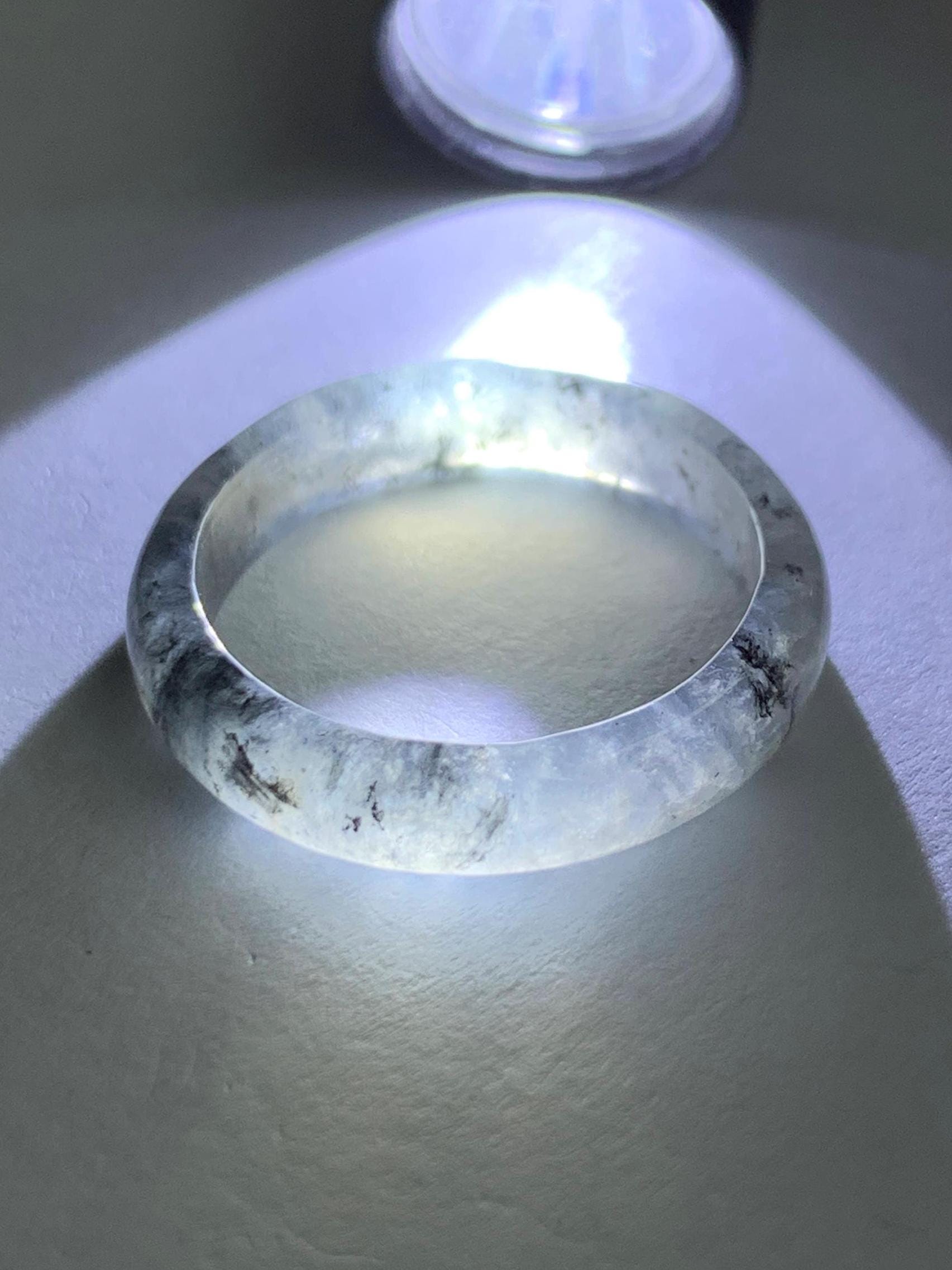 Natural Burmese Icy Highly Translucent Gelatinous Light Gray Wuji Marbled Jadeite Band Ring Size 8.25 天然缅甸冰胶淡乌鸡翡翠戒圈 XWJ60B