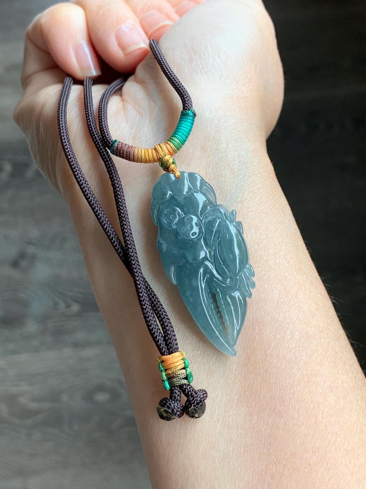 Certified Natural Guatemalan Icy Translucent Dusty Dark Teal Blue Jadeite Carved Money Crab Claw Pendant Rope Necklace 天然冰危蓝翡翠精雕蟹钳吊坠 6938