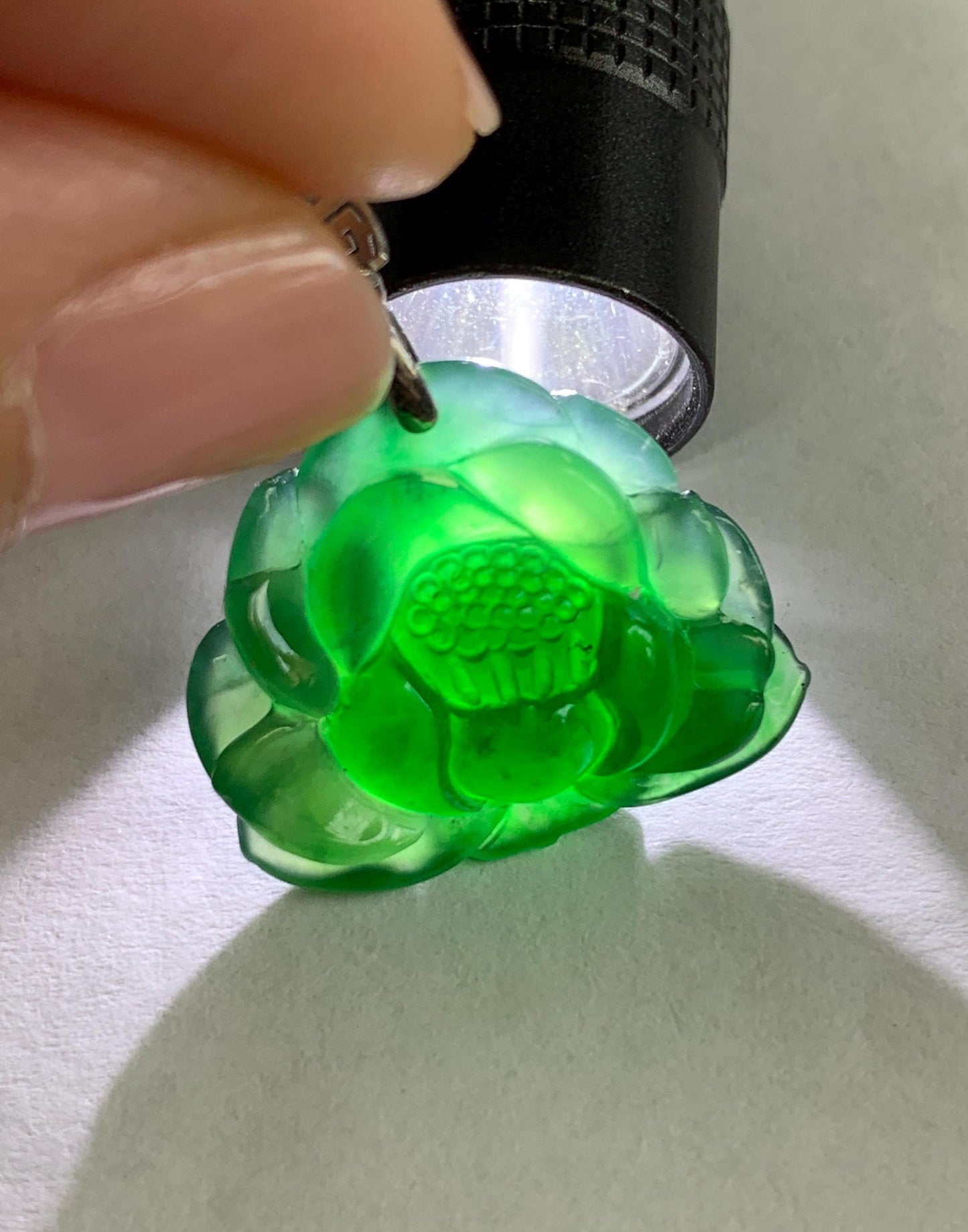 Certified Natural Guatemalan Icy Highly Translucent Intense Teal Green Jadeite Lotus Flower Pendant 18K White Gold 4.53g 天然冰危深绿翡翠莲花镶嵌吊坠 3177