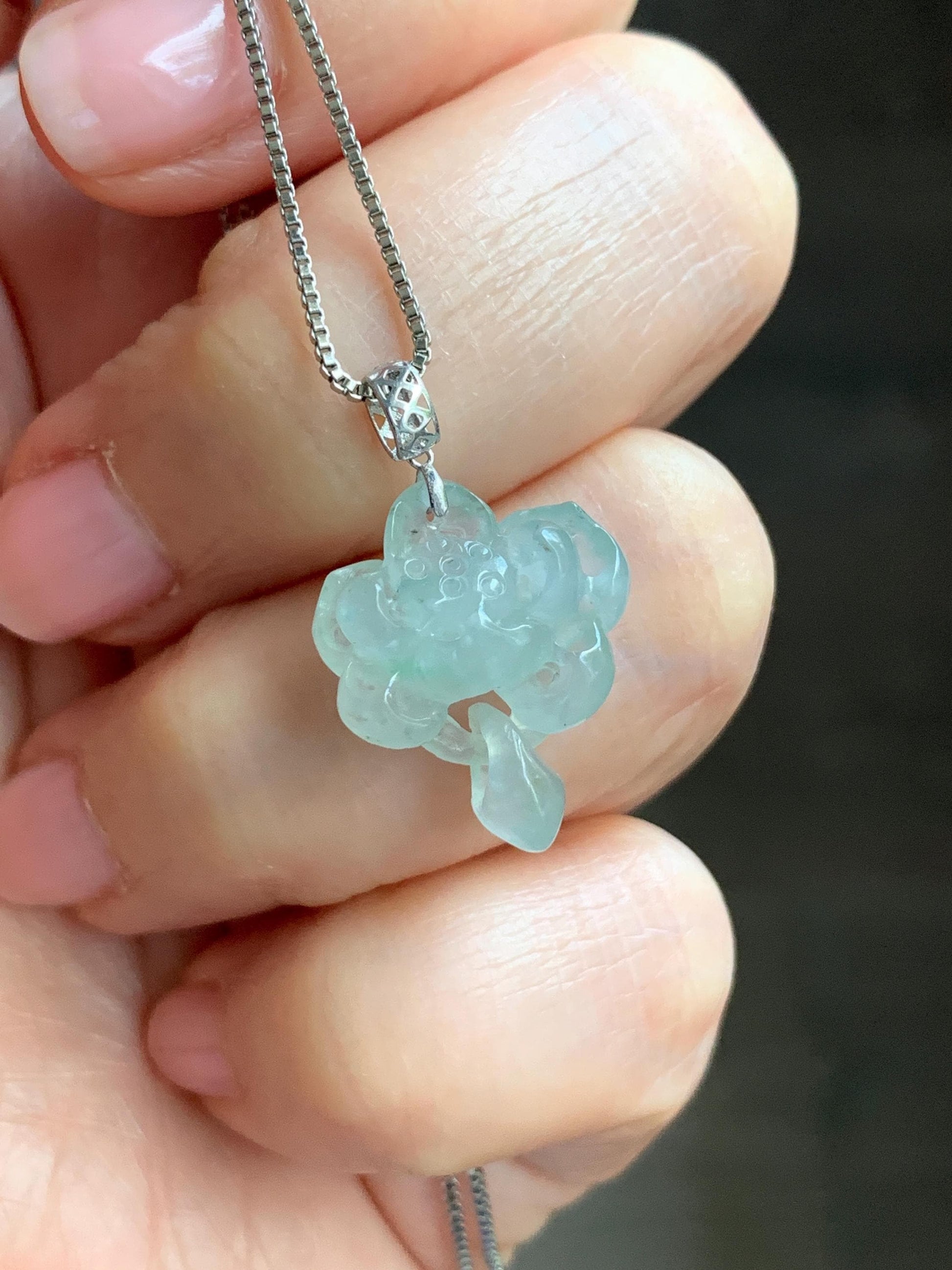 Petite Natural Burmese Icy Highly Translucent Light Green Jadeite Lotus Flower Interlocked Teardrop Pendant 18K White Gold 天然缅甸冰胶晴底翡翠荷花镶嵌吊坠