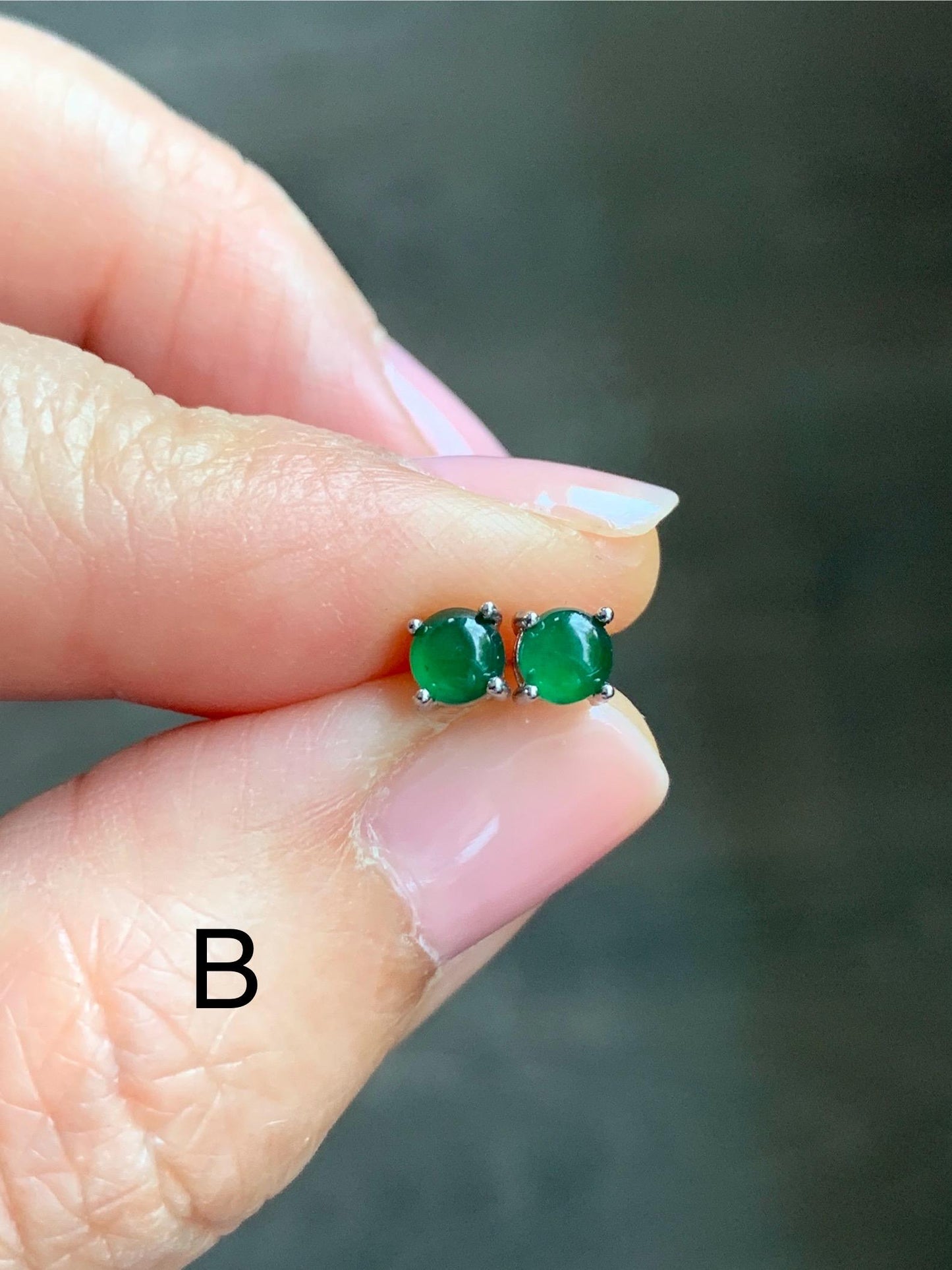 Petite Natural Guatemalan Icy Translucent Vibrant Green Jadeite Cabochon Classic Studs Earrings S925 Sterling Silver 4mm 天然冰危绿翡翠银镶耳钉