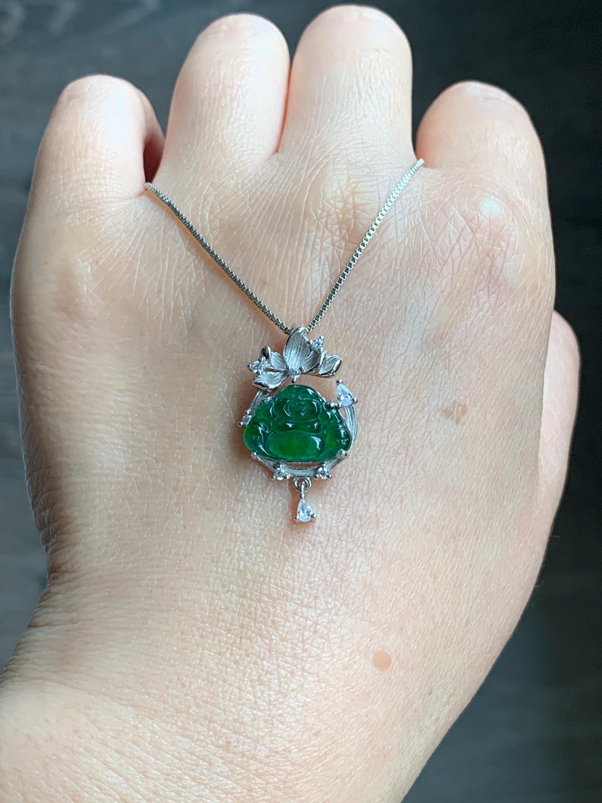 Petite Natural Guatemalan Icy Translucent Vibrant Green Jadeite Carved Buddha Pendant Sterling Silver 天然冰危绿翡翠佛公镶嵌吊坠