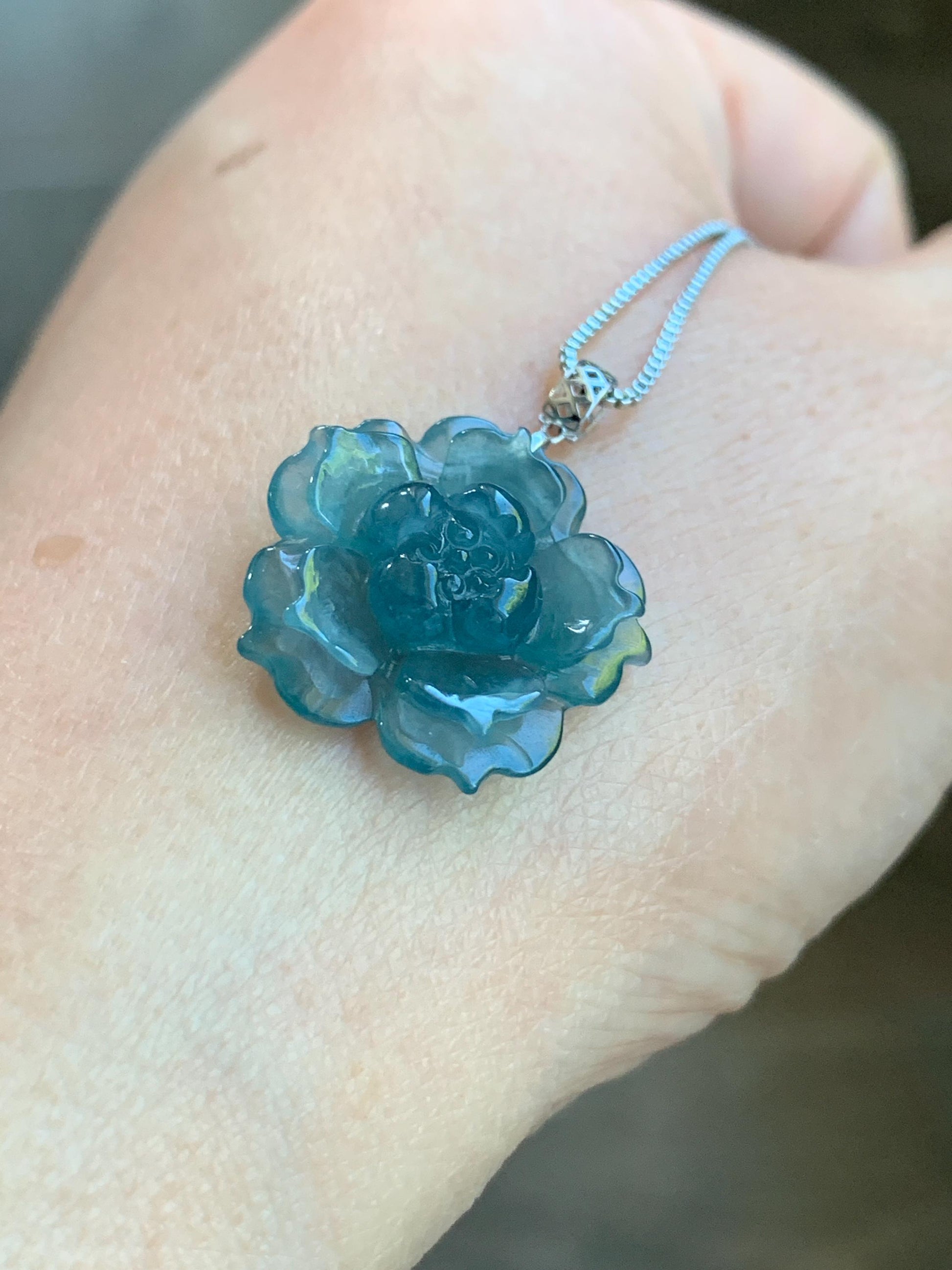 Natural Guatemalan Icy Highly Translucent Teal Blue Jadeite Lotus Flower Pendant 18K White Gold 天然冰危湖水蓝翡翠莲花镶嵌吊坠 LDSL