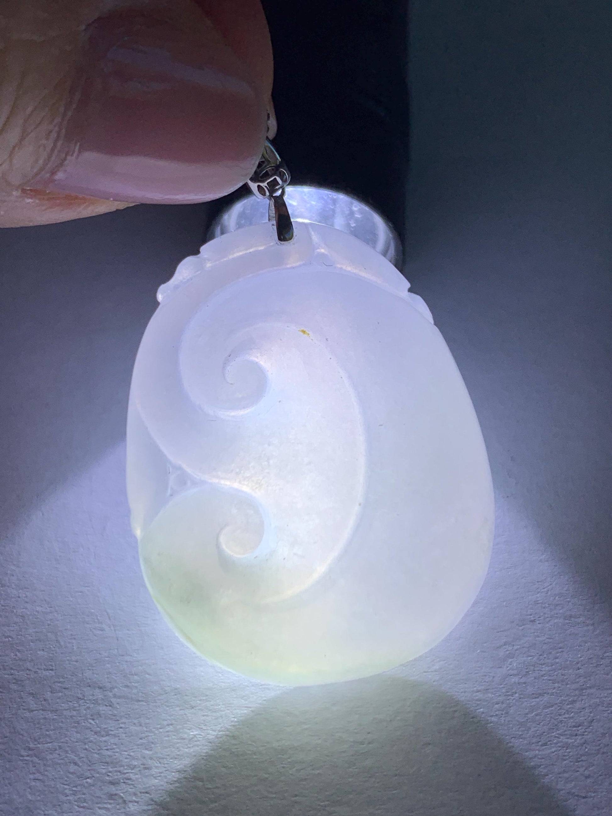 Natural Burmese Icy Translucent Light Lilac Light Green Marbled Jadeite Carved Ruyi Pendant 18K White Gold 8g 天然缅甸细糯冰淡春彩翡翠如意镶嵌吊坠