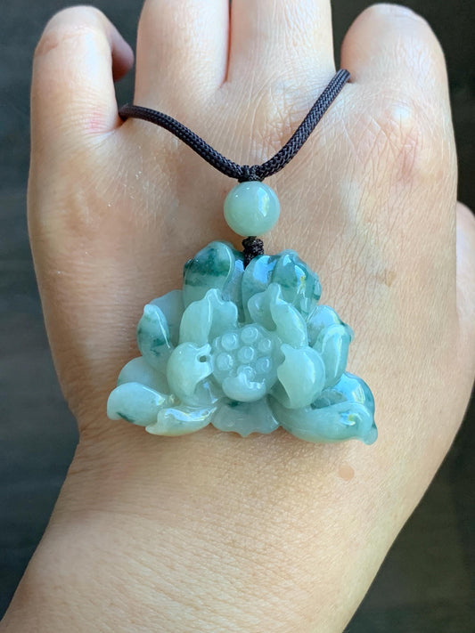 Natural Burmese Translucent Yellow & Green Marbling Tricolored Jadeite Carved Lotus Flower Rope Necklace Adjustable 30” 25g 天然缅甸糯种三彩翡翠莲花吊坠项链