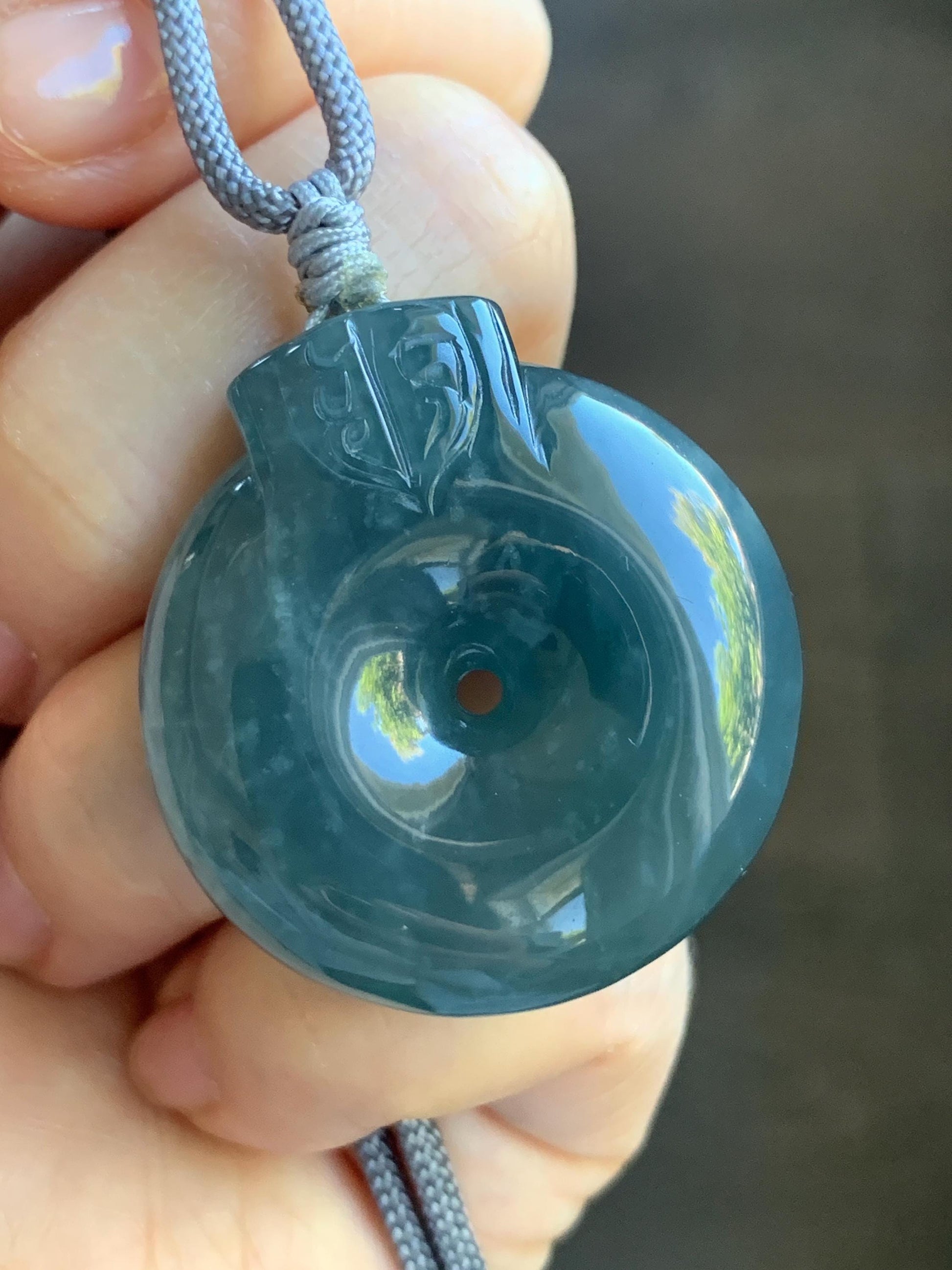 Large Natural Guatemalan Icy Translucent Indigo Blue Blueberry Jadeite Retro Style Ping An Kou Donut Pendant Rope Necklace 天然老种冰危蓝莓翡翠平安扣吊坠