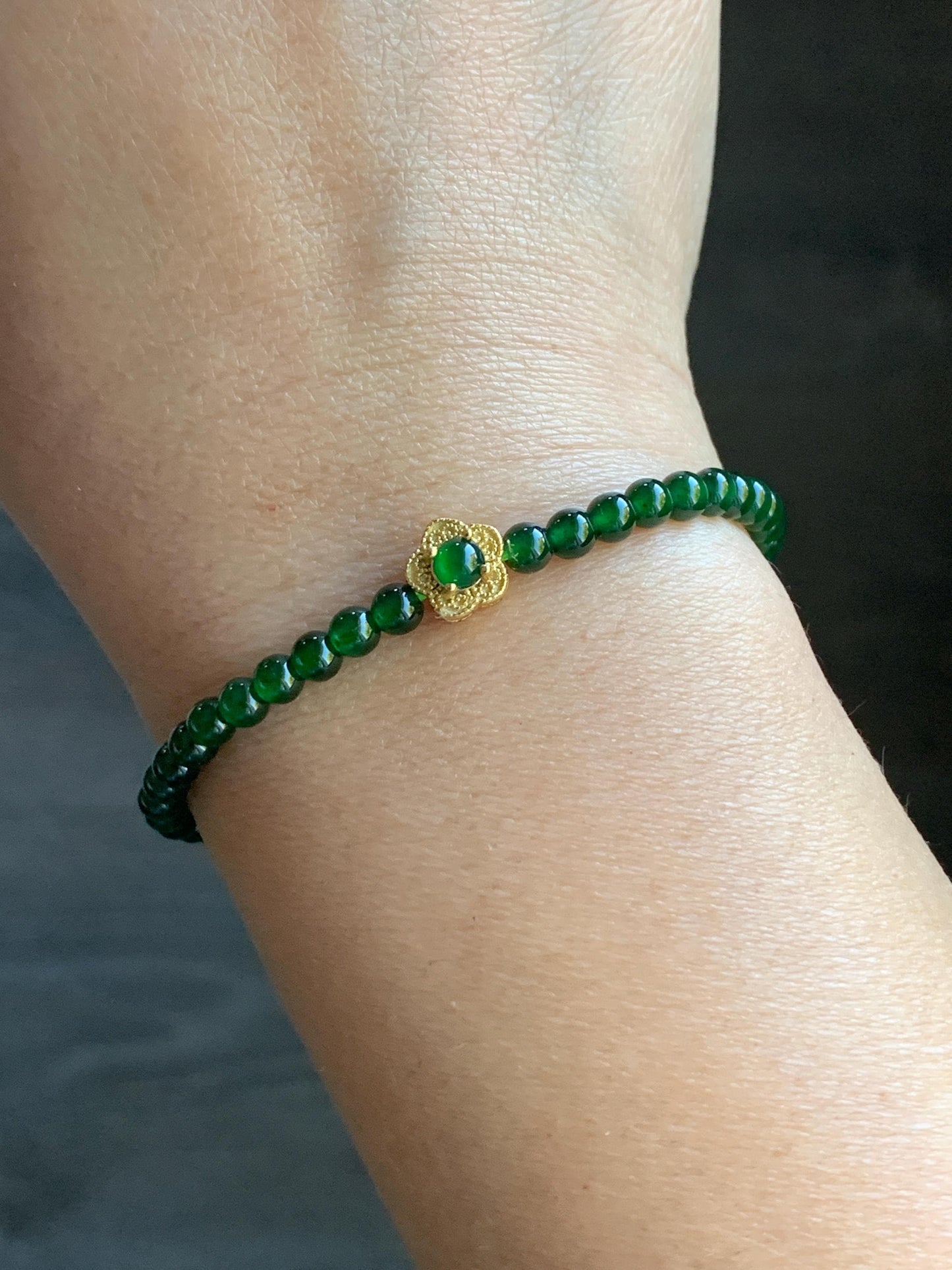 Natural Guatemalan Icy Translucent Vibrant Jadeite Petite Beads Cherry Blossom Charm Beaded Bracelet 6.75” Sterling Silver 天然冰危绿翡翠小圆珠梅花潘多拉手串
