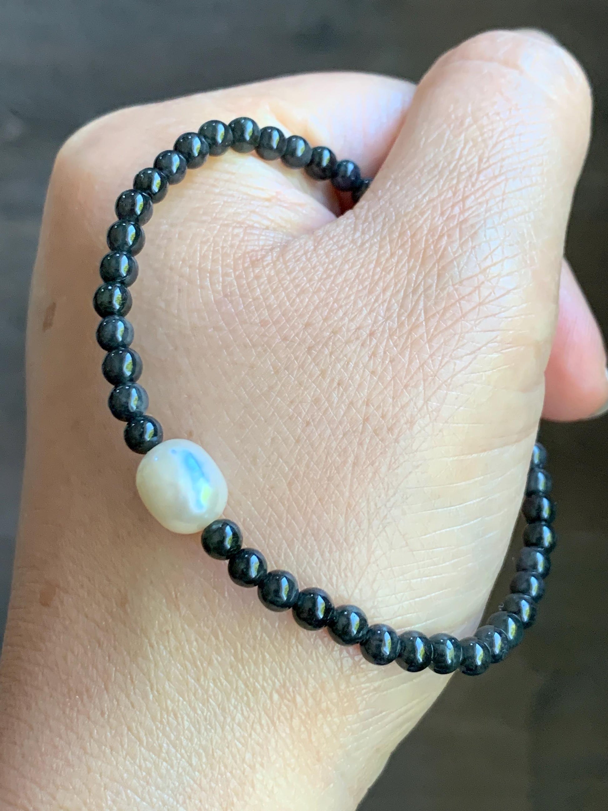 Petite Natural Burmese Icy Translucent Dark Wuji Jadeite Natural Freshwater Pearl Beaded Bracelet 4mm 7" 5g 天然缅甸冰黑乌鸡翡翠小珠淡水无核珍珠手链