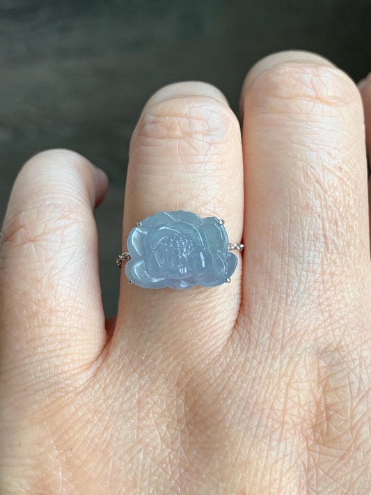 Certified Natural Burmese Icy Translucent Light Purplish Blue Jadeite Lotus Flower Chain Ring 18K White Gold Adjustable 天然缅甸冰淡篮紫翡翠莲花镶嵌戒指