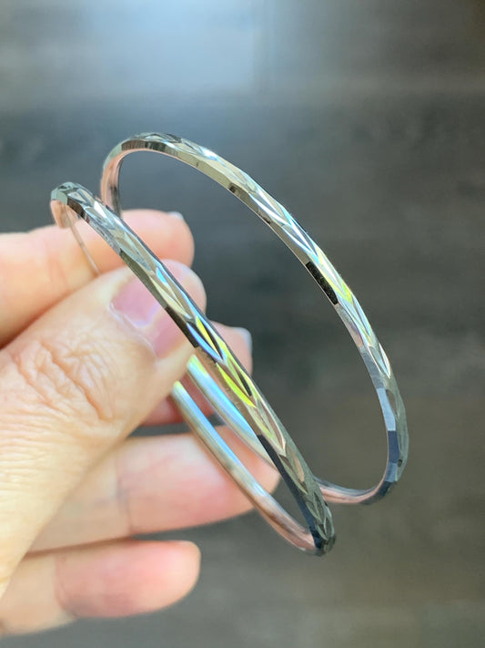 S925 Sterling Silver Faceted Large Hoop Earrings Light Weight 6 grams 925银切割面耳环