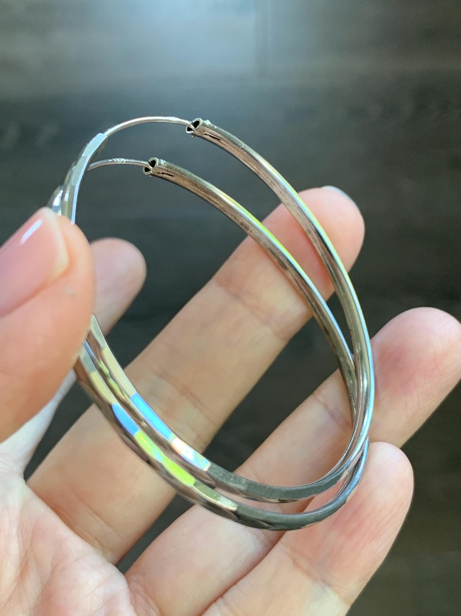 S925 Sterling Silver Faceted Large Hoop Earrings Light Weight 6 grams 925银切割面耳环