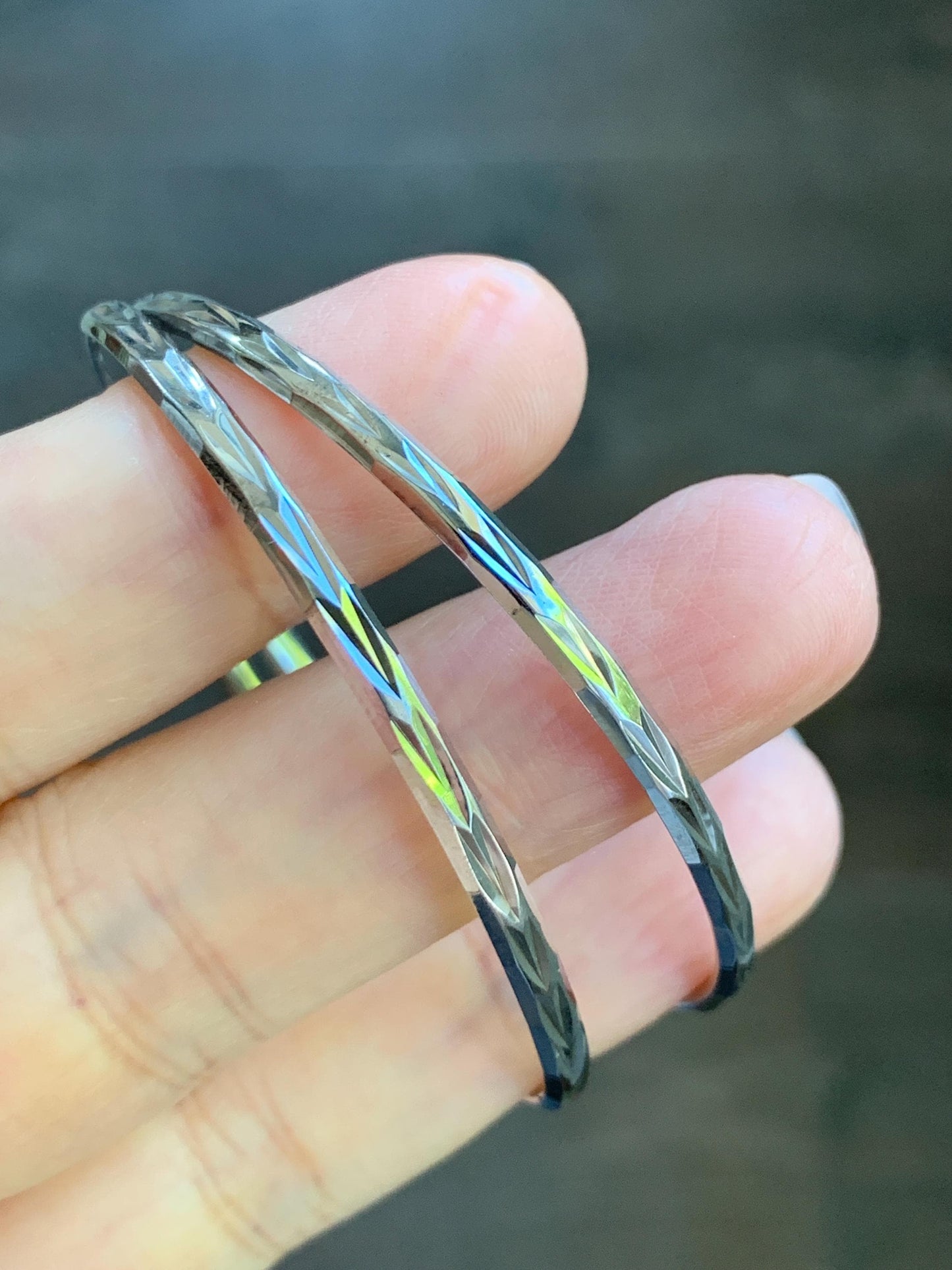 S925 Sterling Silver Faceted Large Hoop Earrings Light Weight 6 grams 925银切割面耳环