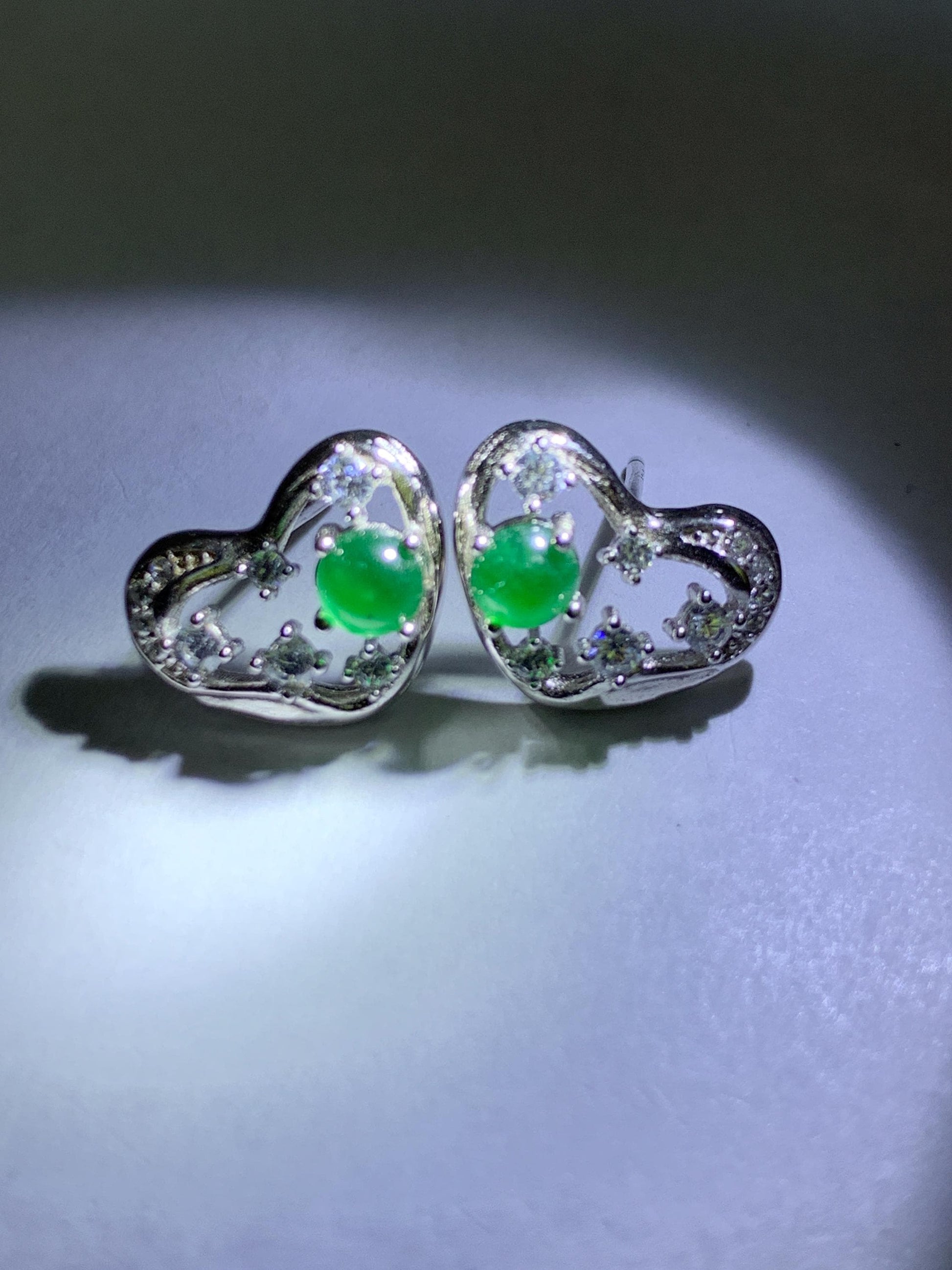 Natural Guatemalan Icy Translucent Vibrant Green Jadeite Heart Design Stud Earrings S925 Sterling Silver 天然冰危绿翡翠银镶爱心耳钉
