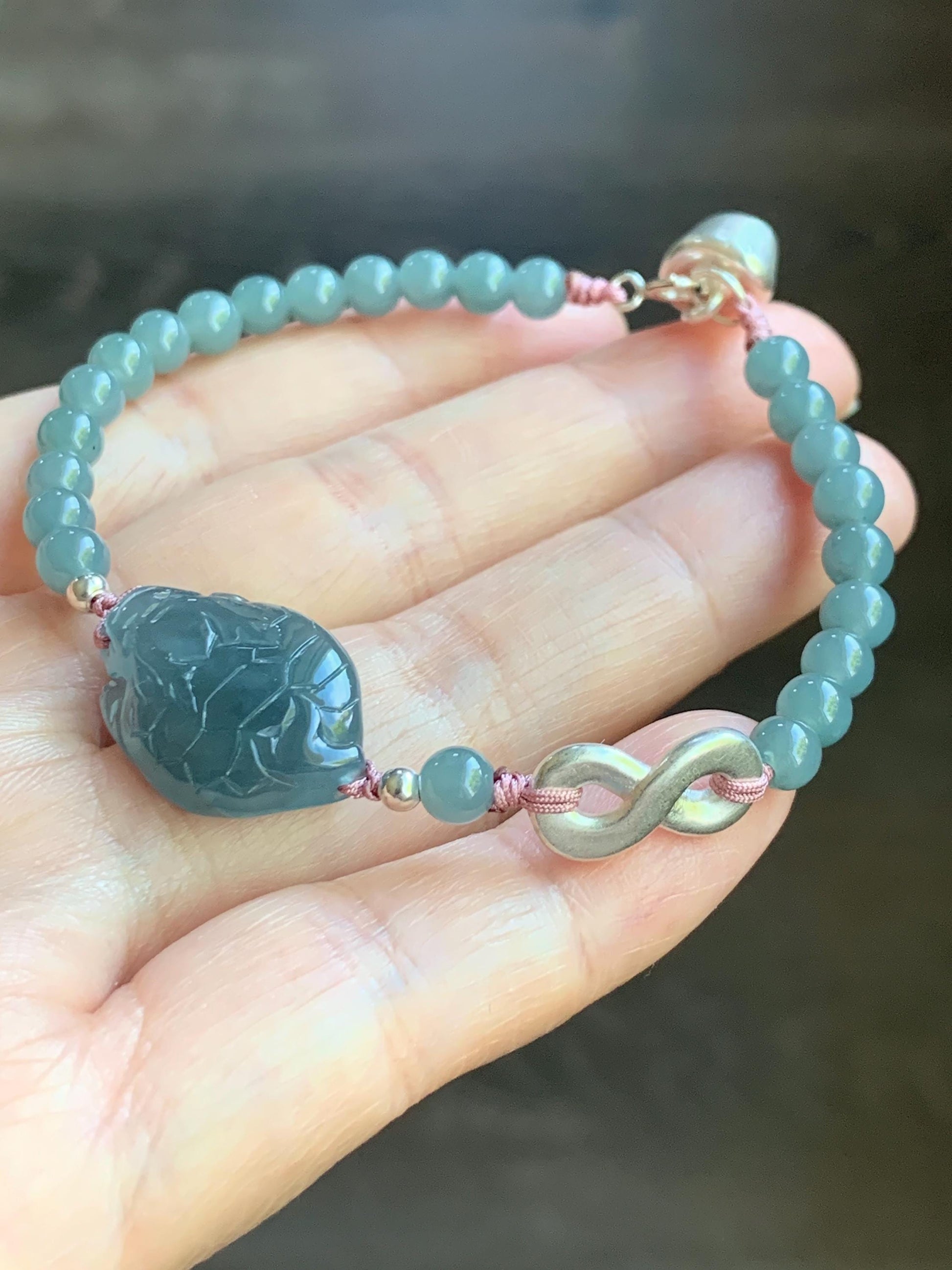 Natural Guatemalan Icy Translucent Gelatinous Dusty Blue Jadeite Dragon Turtle Beaded Bracelet Sterling Silver 6.75” 9g 天然冰危烟蓝紫起胶翡翠龙龟小圆珠手串
