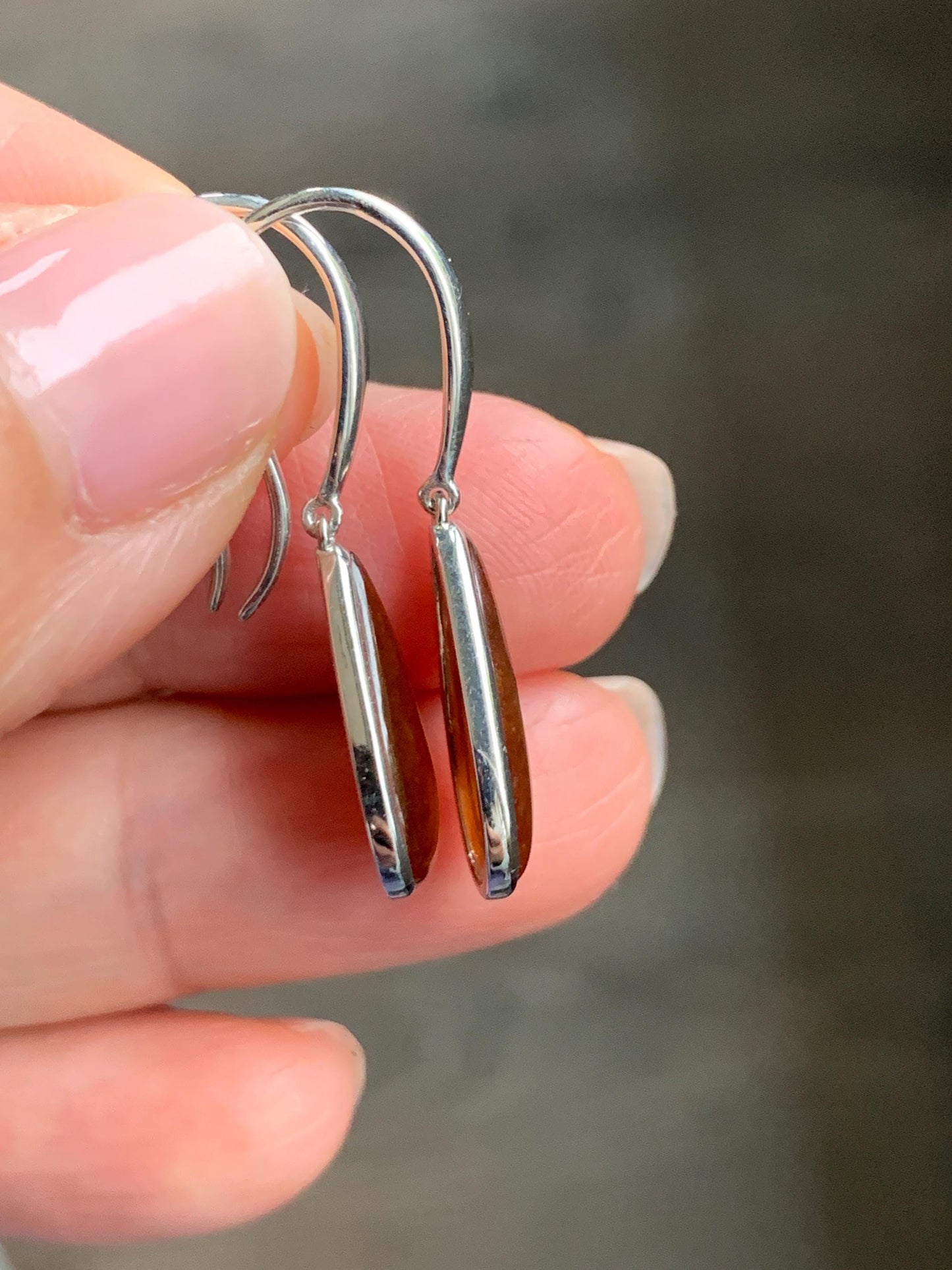 Certified Natural Burmese Icy Highly Translucent Cognac Red Jadeite Teardrop Dangle Earrings Sterling Silver 2.29g 天然缅甸冰红翡翠水滴蛋面镶嵌耳钩 3045