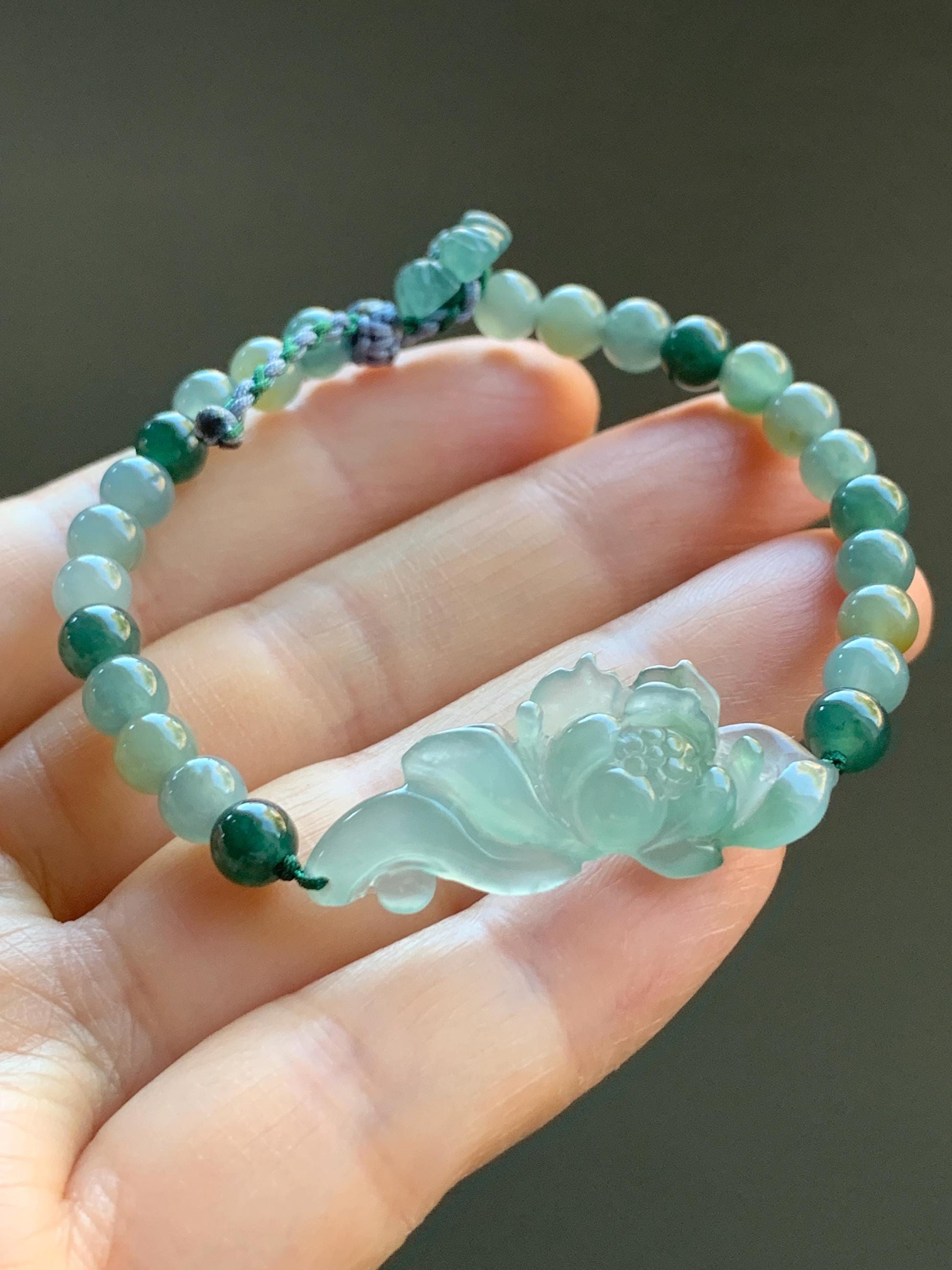 Natural Guatemalan Icy Highly Translucent Light Teal Green Jadeite Lotus Flower Multicolored Beads Beaded Bracelet 6.75” 9g 天然冰危晴色翡翠莲花多宝珠手串
