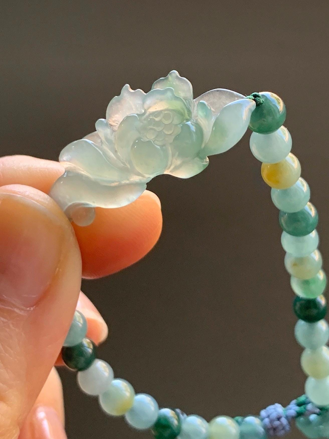 Natural Guatemalan Icy Highly Translucent Light Teal Green Jadeite Lotus Flower Multicolored Beads Beaded Bracelet 6.75” 9g 天然冰危晴色翡翠莲花多宝珠手串