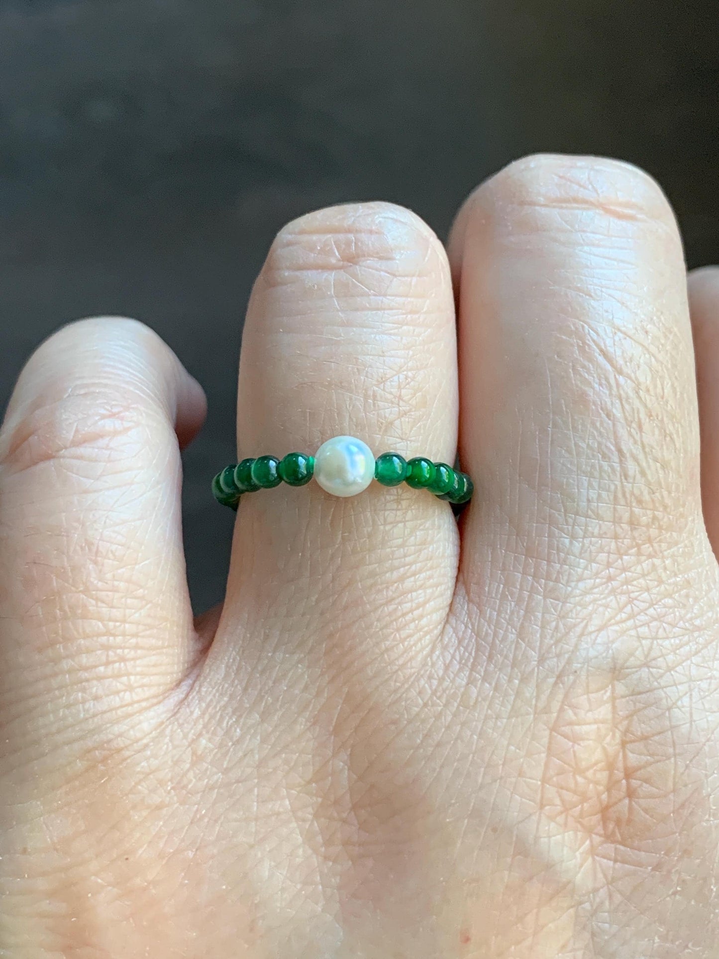 Natural Guatemalan Icy Translucent Vibrant Green Jadeite Petite Beads Natural Akoya Pearl Beaded Band Ring Size 8.5 US 天然冰危绿翡翠小珠天然日本海水珍珠戒圈