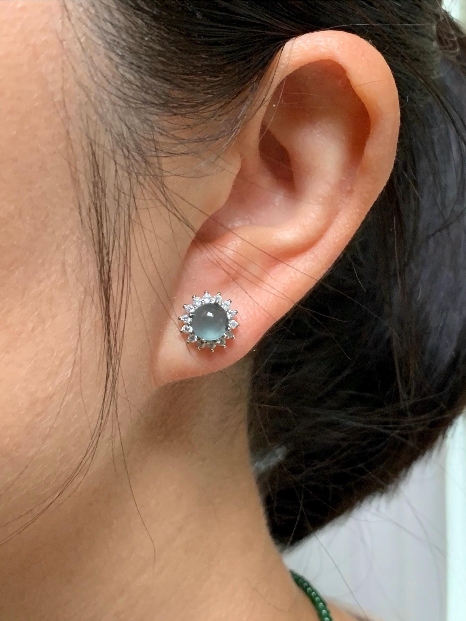Natural Guatemalan Icy Translucent Teal Blue Jadeite Halo Style Stud Earrings S925 Sterling Silver 天然冰危湖水蓝翡翠银镶耳钉 DHA70