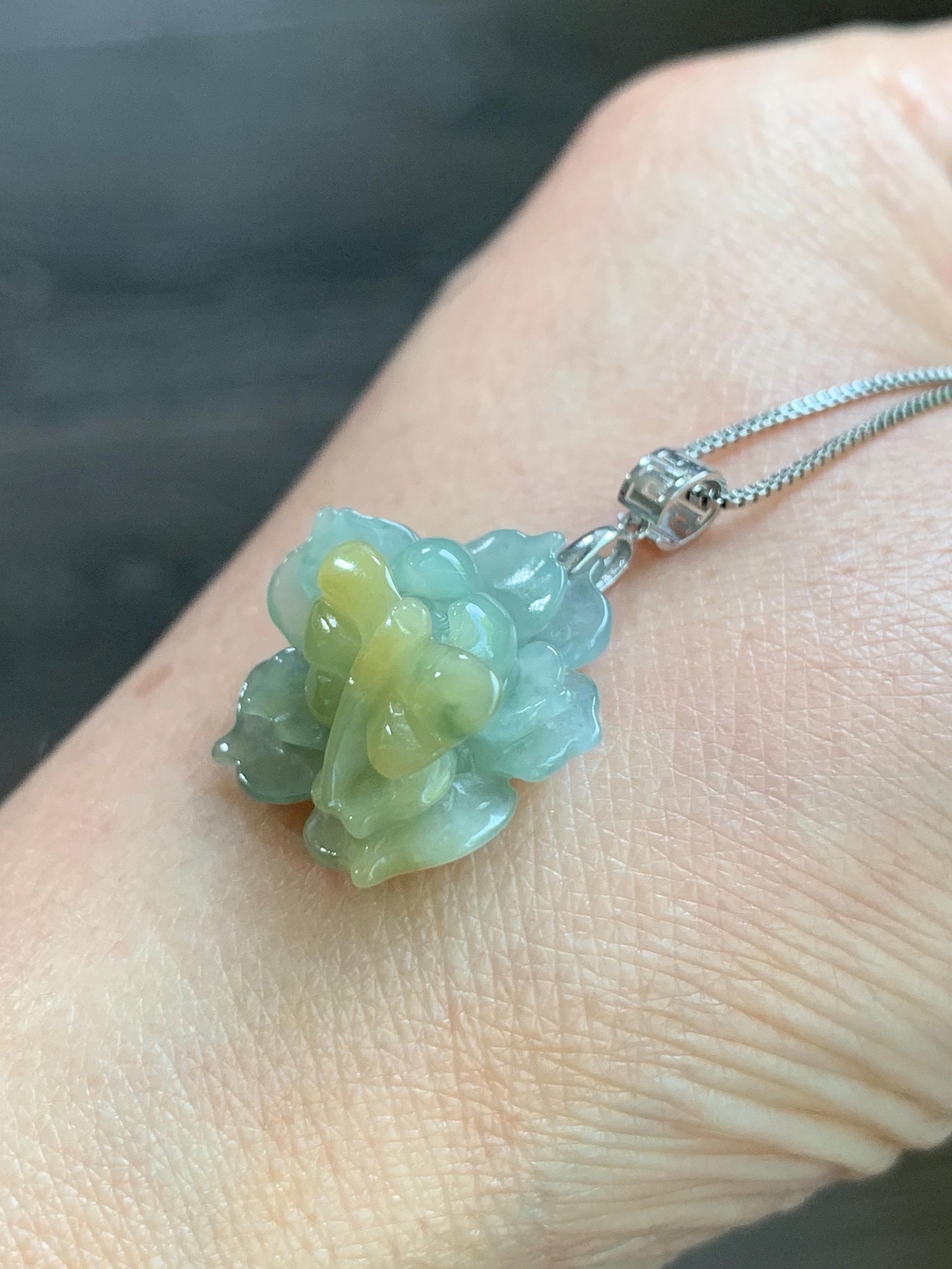 Natural Guatemalan Icy Translucent Light Blue Yellow Marbled Jadeite Lotus Flower Dragonfly Pendant 18K White Gold 天然冰危淡蓝加黄翡翠莲花镶嵌吊坠 TTH726Q