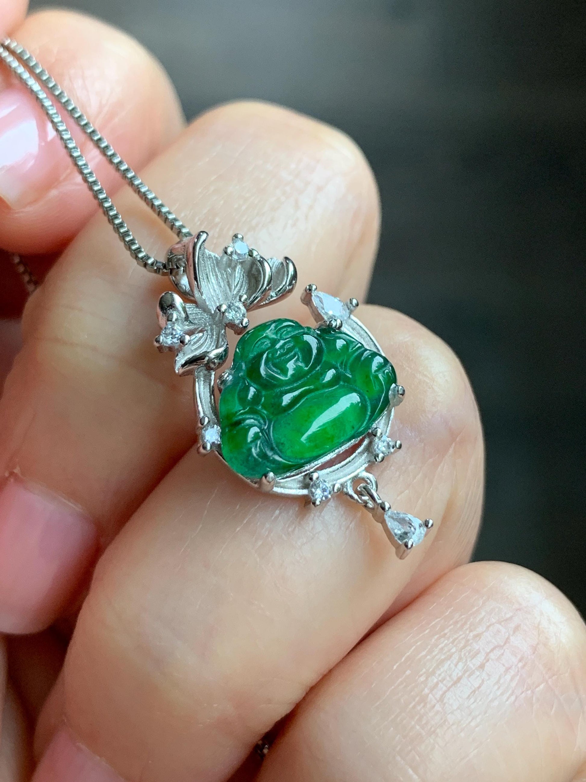 Petite Natural Guatemalan Icy Translucent Vibrant Green Jadeite Carved Buddha Pendant Sterling Silver 天然冰危绿翡翠佛公镶嵌吊坠