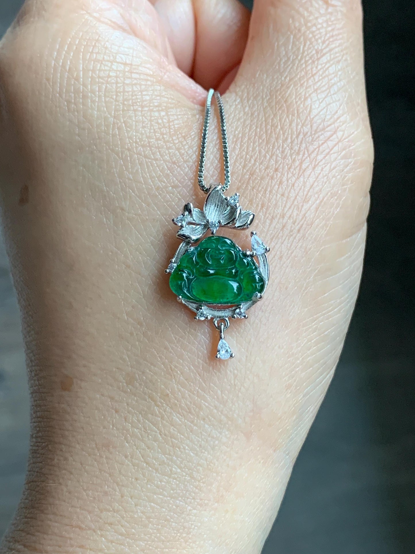Petite Natural Guatemalan Icy Translucent Vibrant Green Jadeite Carved Buddha Pendant Sterling Silver 天然冰危绿翡翠佛公镶嵌吊坠