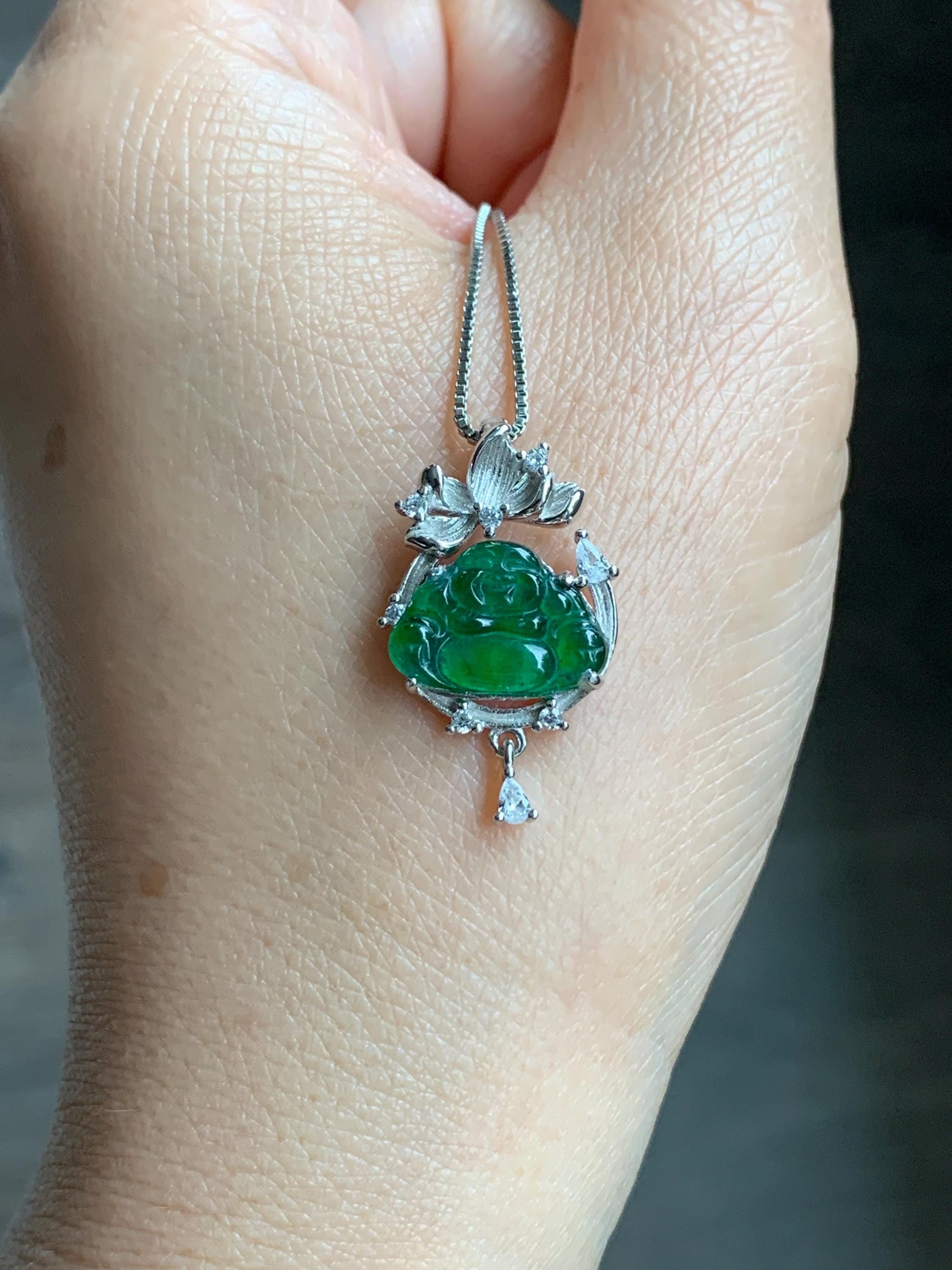 Petite Natural Guatemalan Icy Translucent Vibrant Green Jadeite Carved Buddha Pendant Sterling Silver 天然冰危绿翡翠佛公镶嵌吊坠