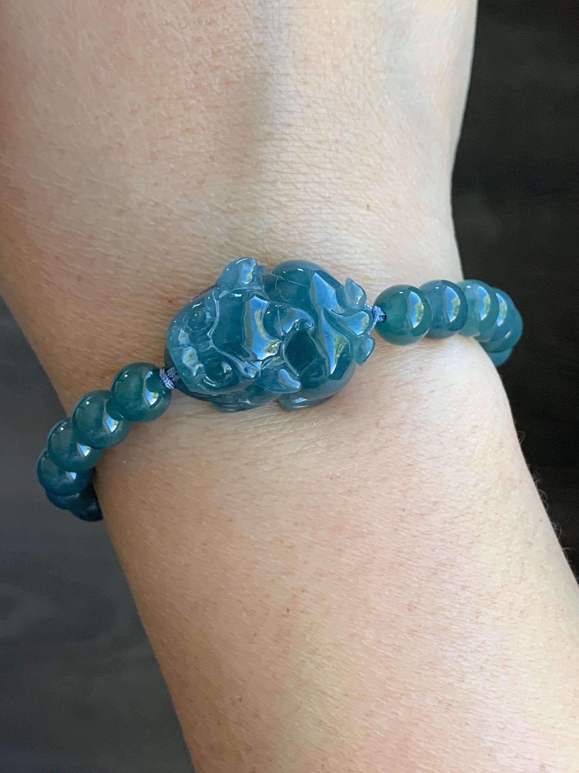 Natural Guatemalan Icy Translucent Gelatinous Dark Blue Jadeite Pixiu Beaded Bracelet 6.9mm 6.75” 21g 天然冰危蓝翡翠貔貅圆珠手串 WXC98Q